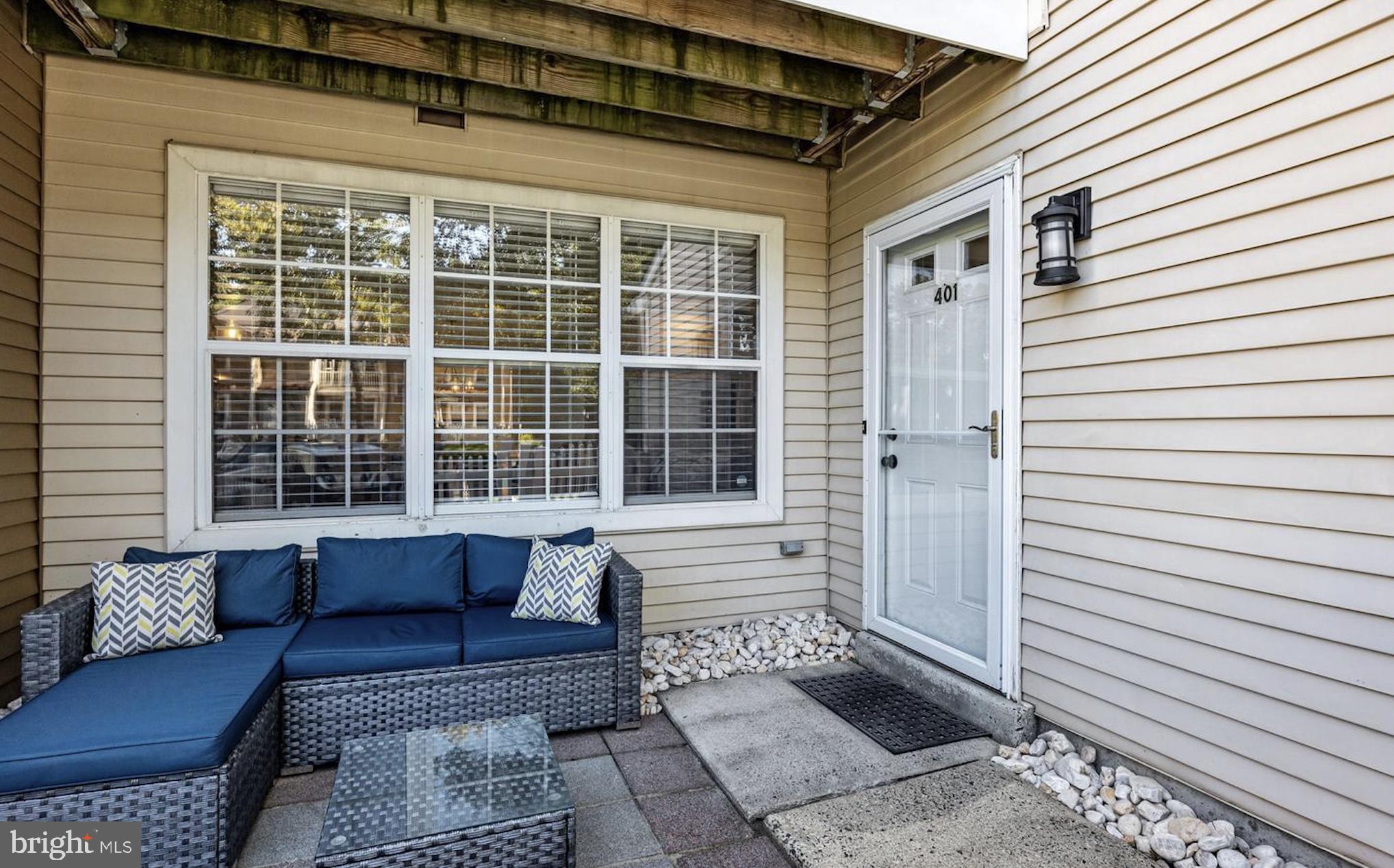 CAROUSEL POINTE - Residential