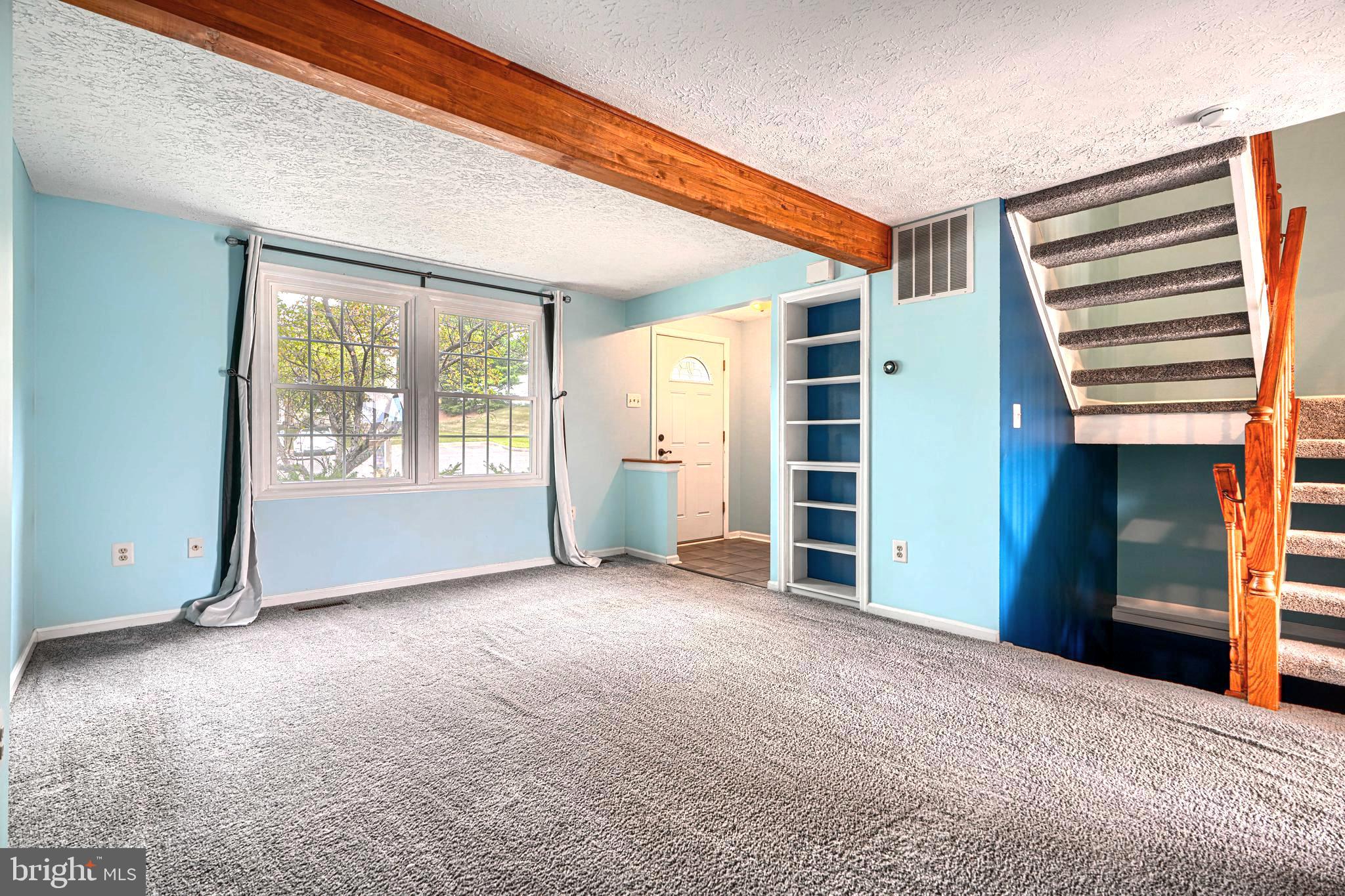 3323 TIMBERWOLF COURT