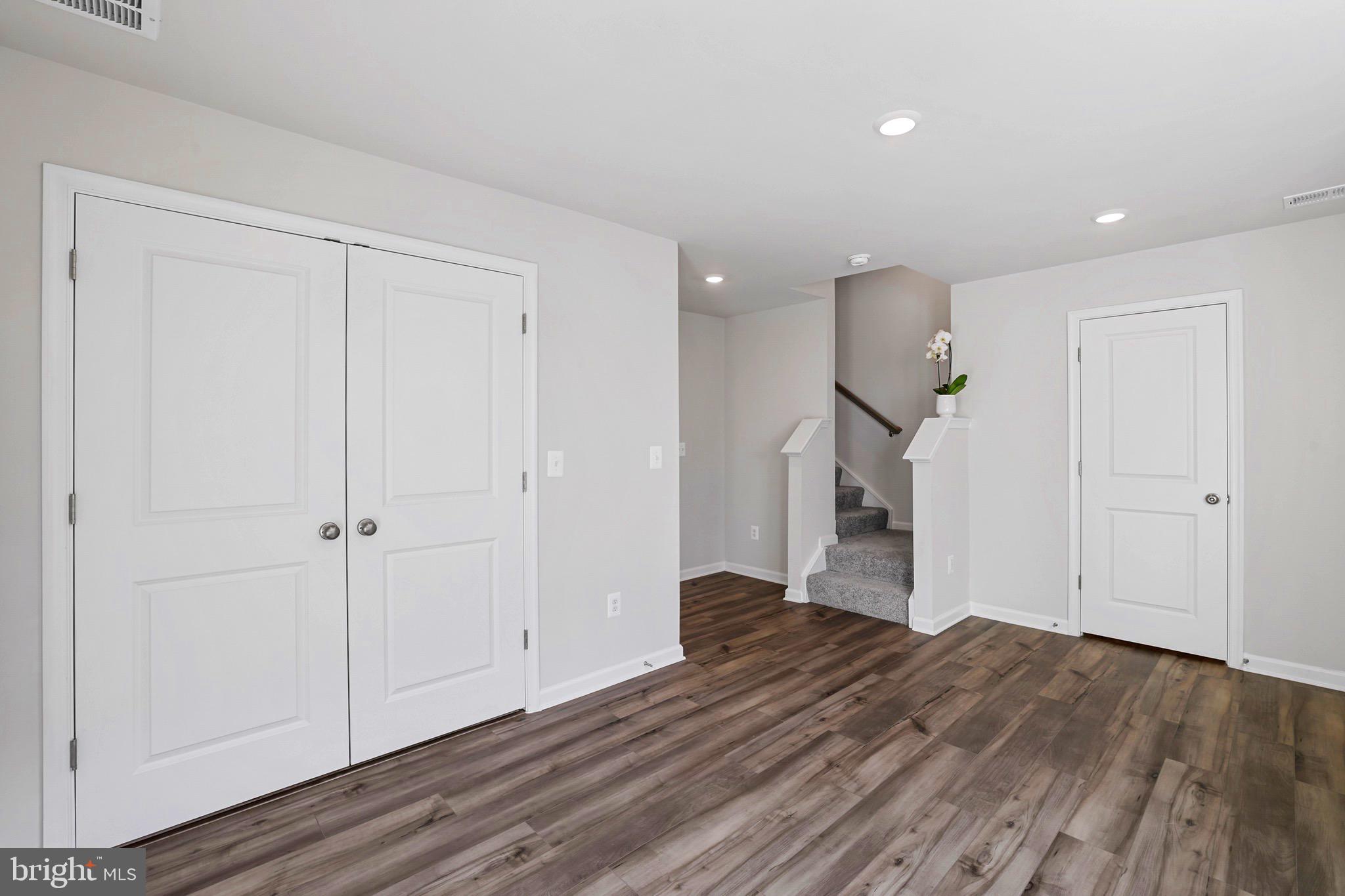 SHENANDOAH SPRINGS - Residential Lease