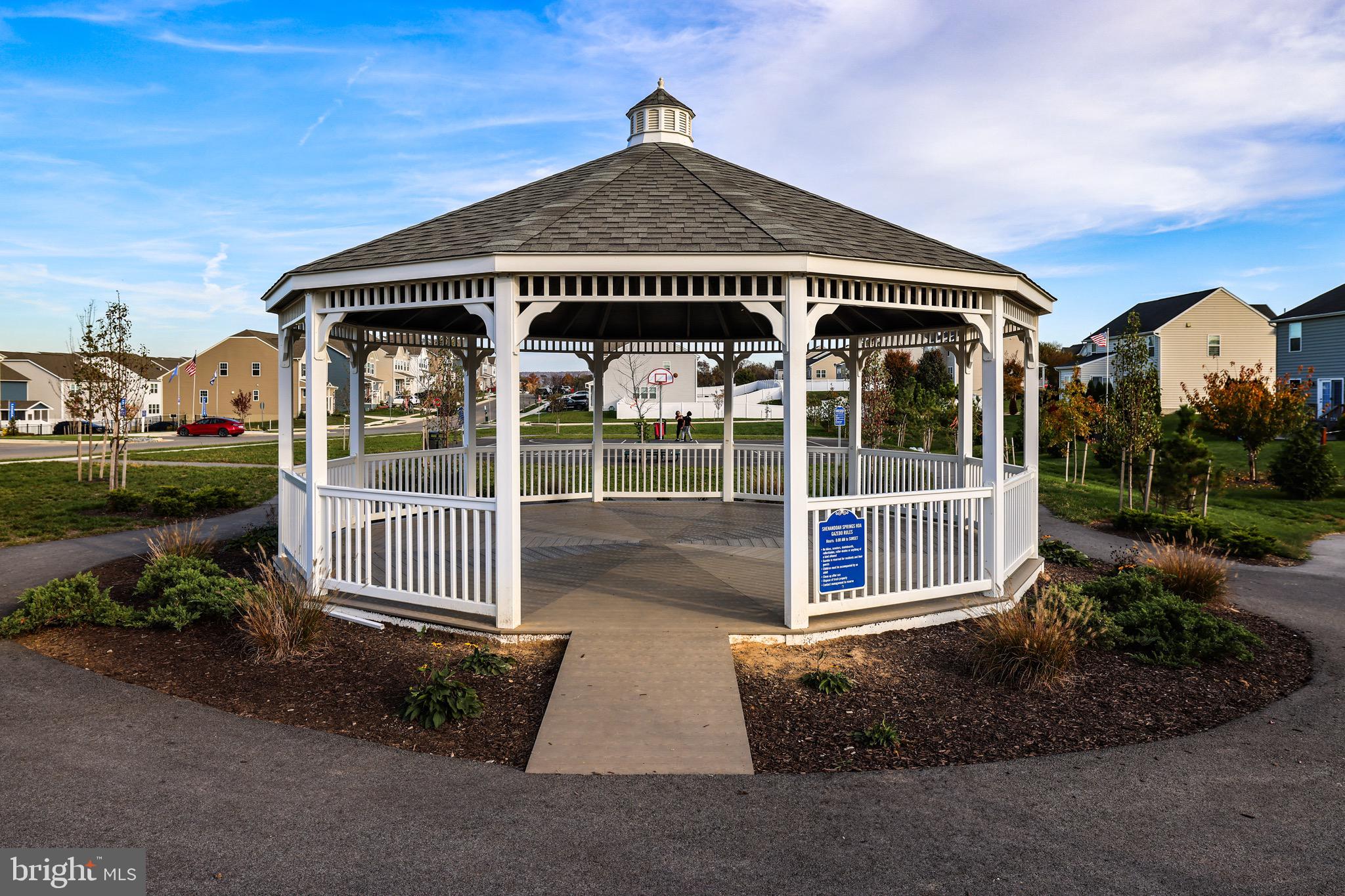 SHENANDOAH SPRINGS - Residential Lease