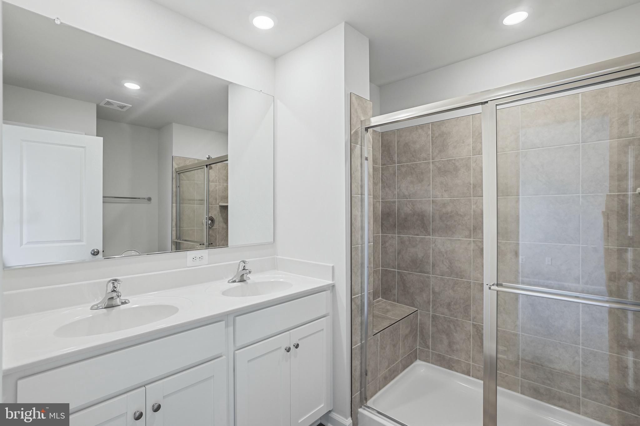 SHENANDOAH SPRINGS - Residential Lease