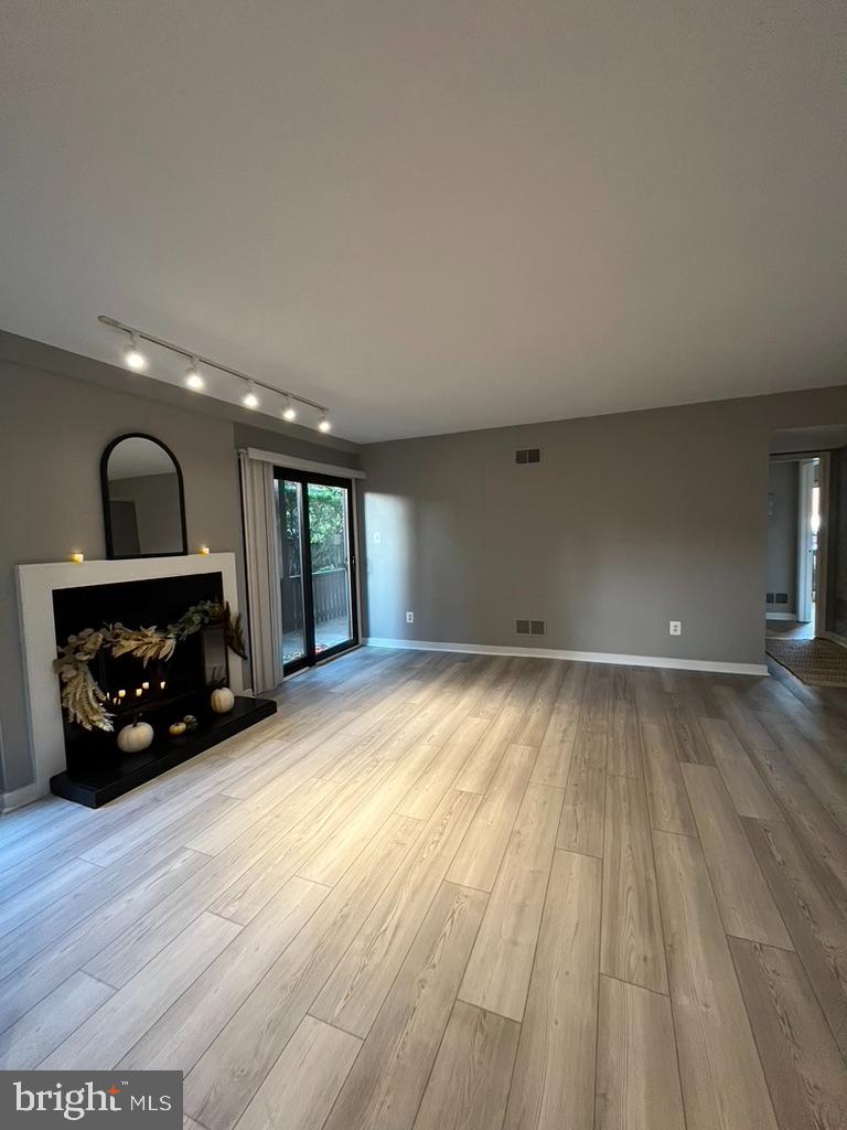 NARBERTH - Residential Lease