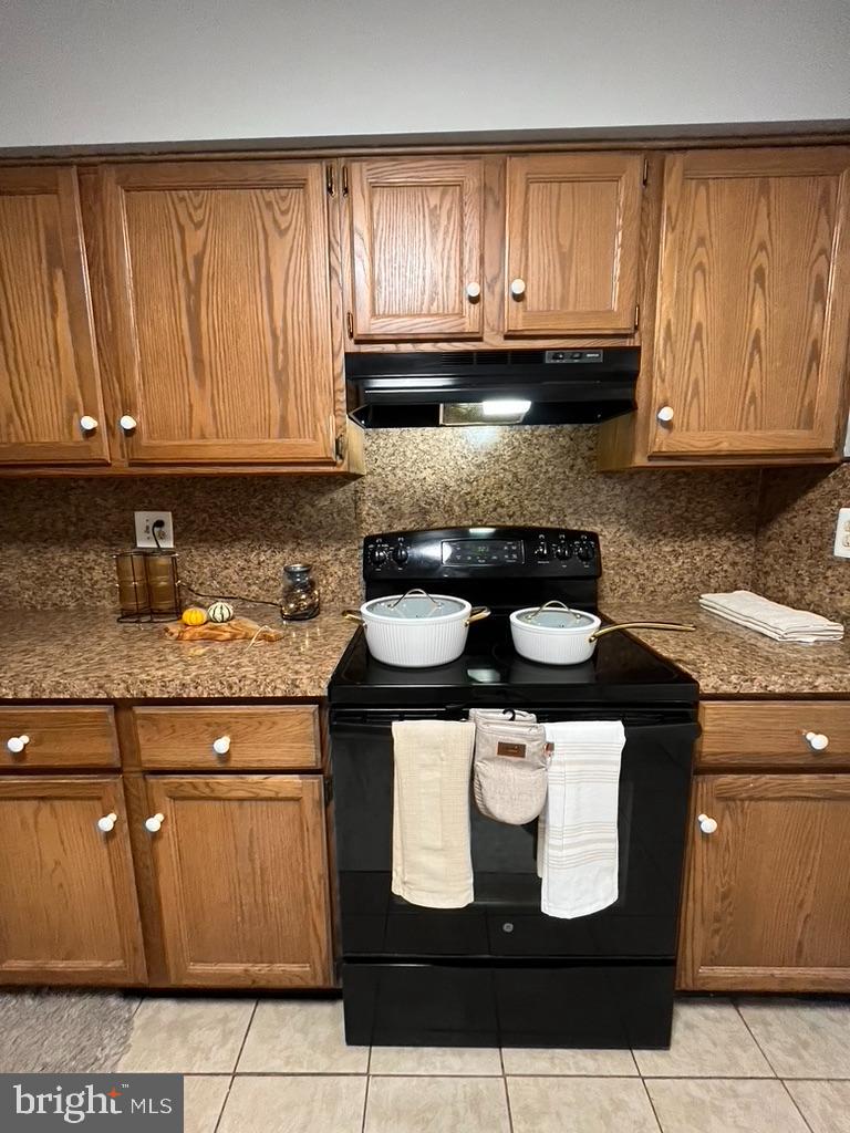 NARBERTH - Residential Lease