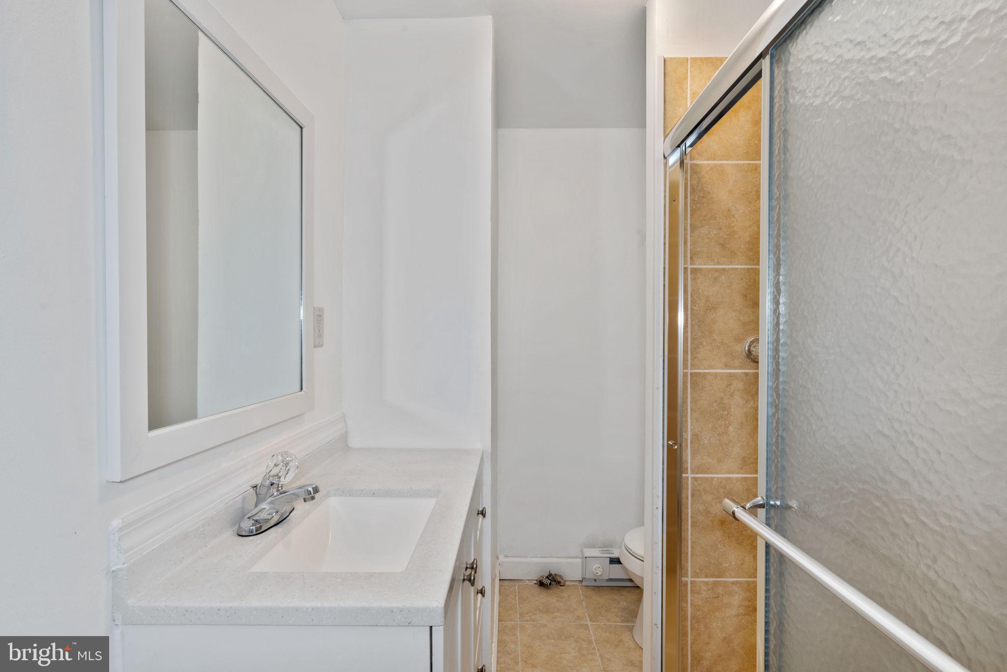 PHILADELPHIA (WEST) - Residential