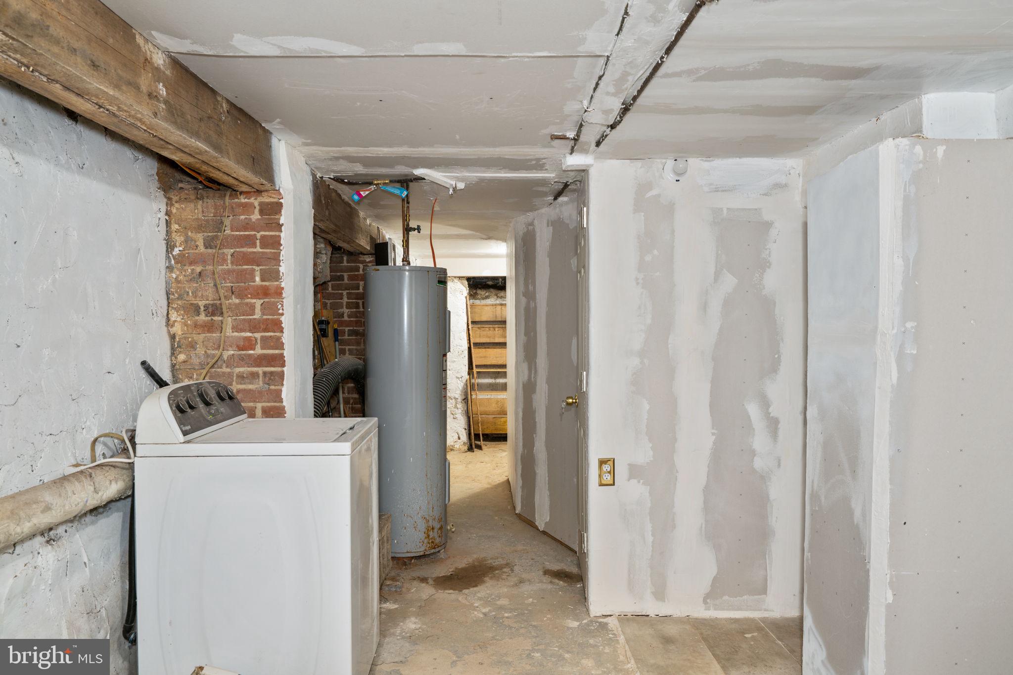 PHILADELPHIA (WEST) - Residential