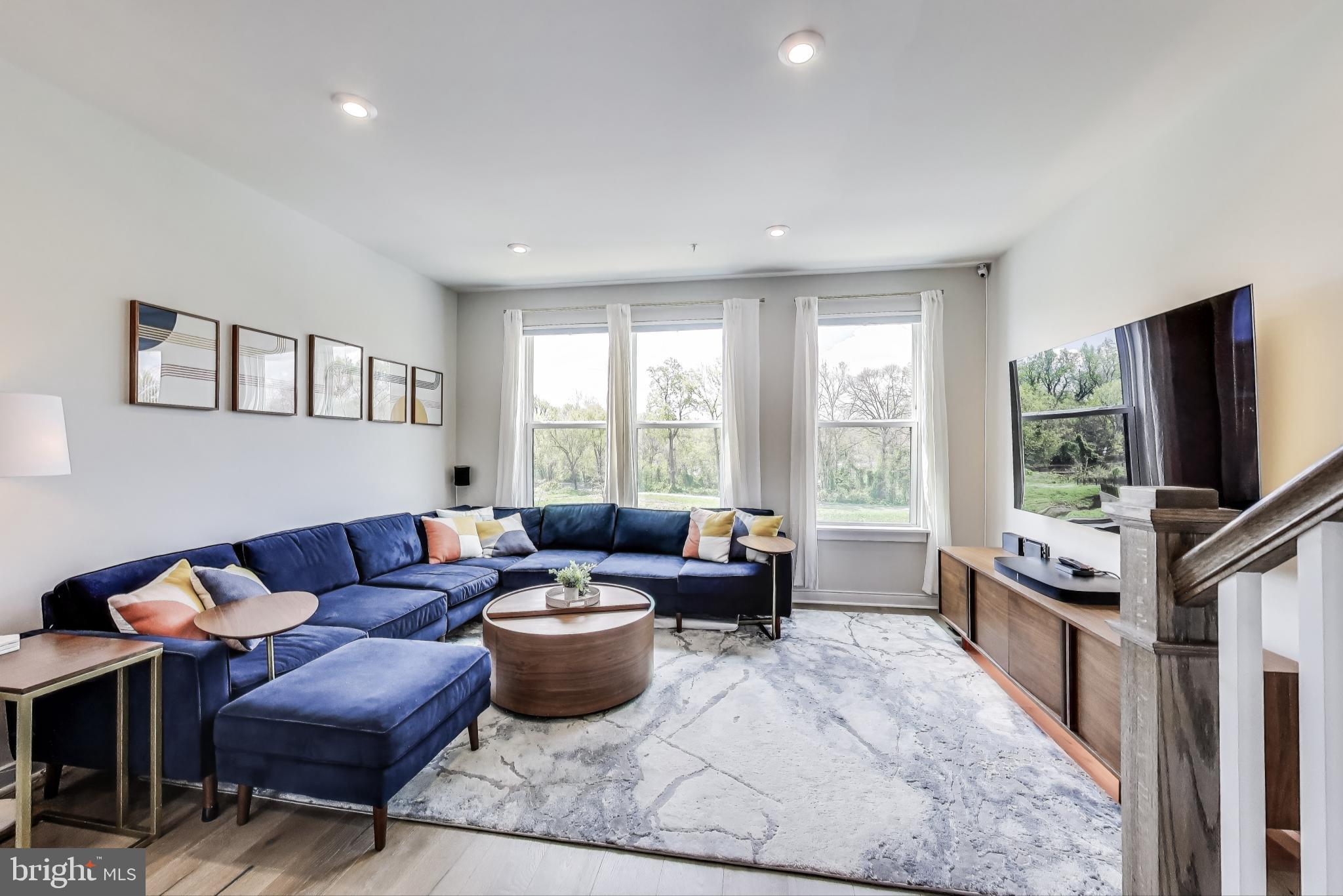 RIVERFRONT - Residential Lease