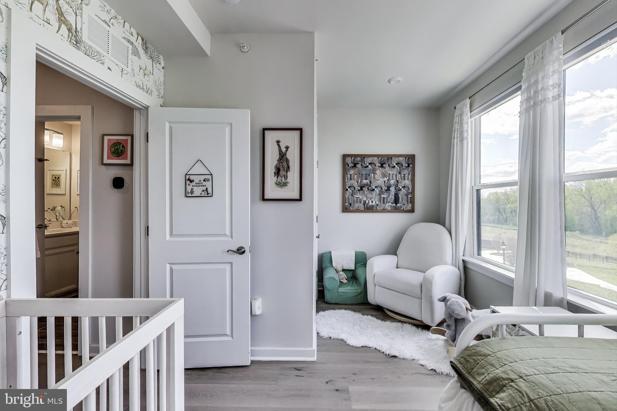 RIVERFRONT - Residential Lease