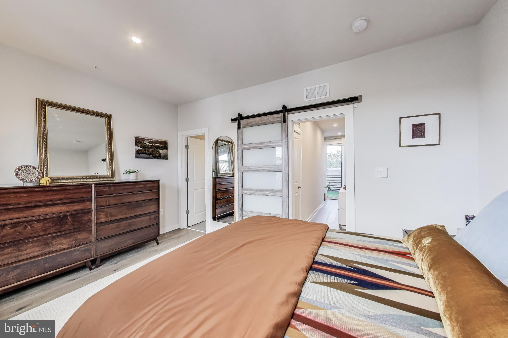 RIVERFRONT - Residential Lease