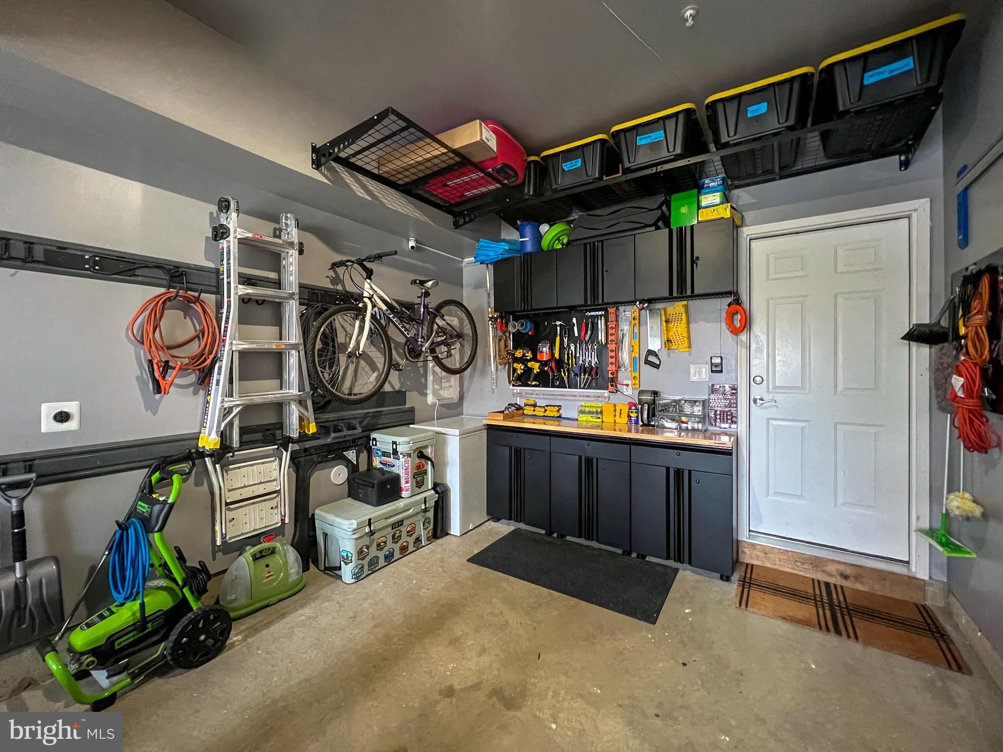 RIVERFRONT - Residential Lease