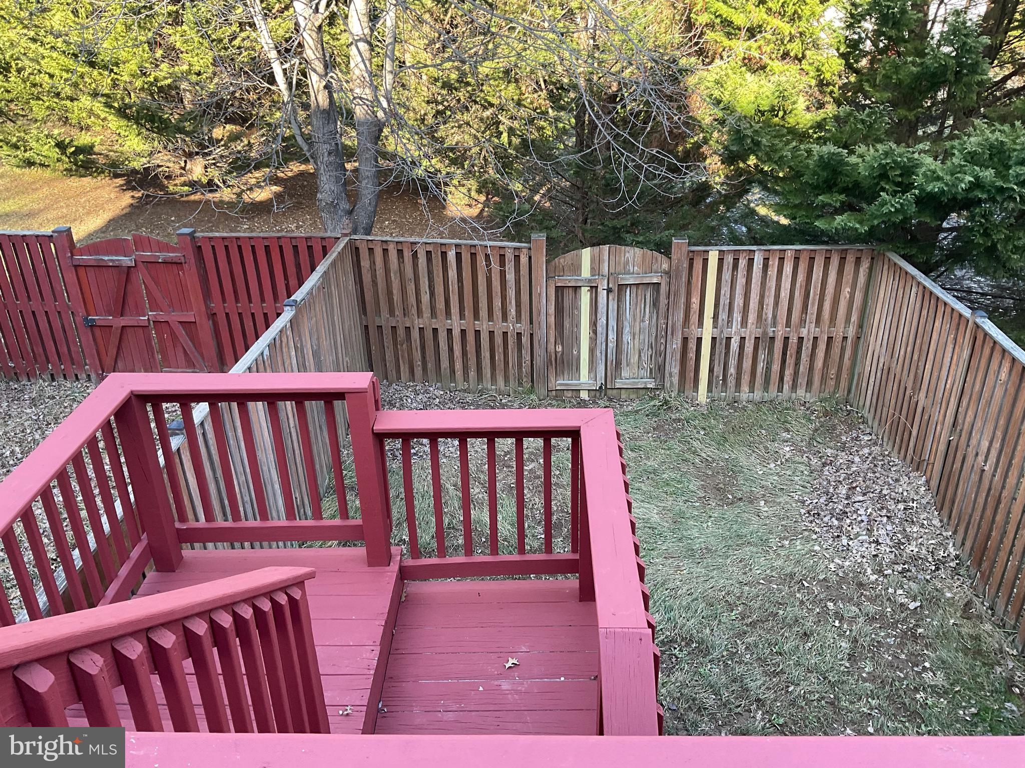 NEW TOWN - Residential Lease