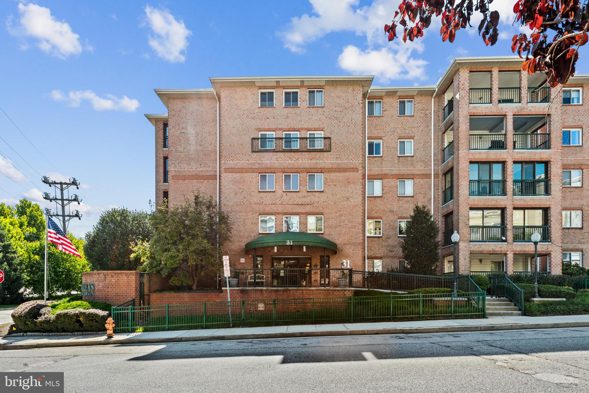 31 LAMBOURNE ROAD 108
