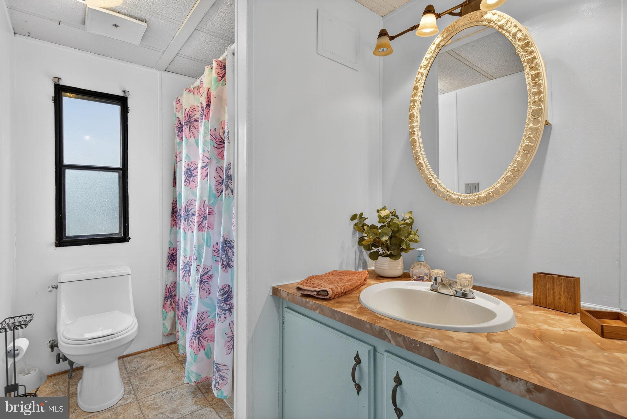 VILLAGES AT GREENFIELD - Residential