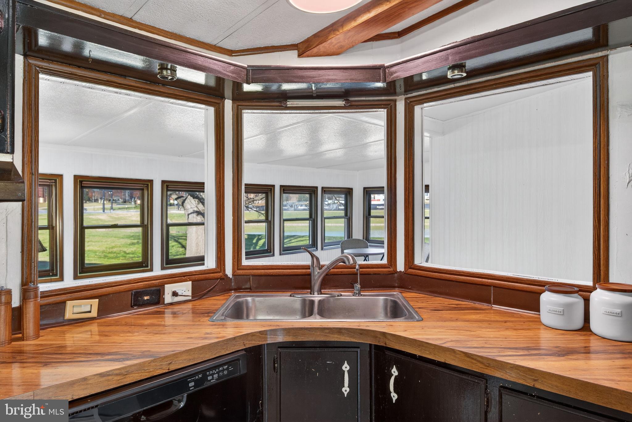 VILLAGES AT GREENFIELD - Residential