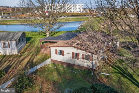 Photo of 918 Krista Court, LANCASTER, PA 17601 (MLS # PALA2080398)