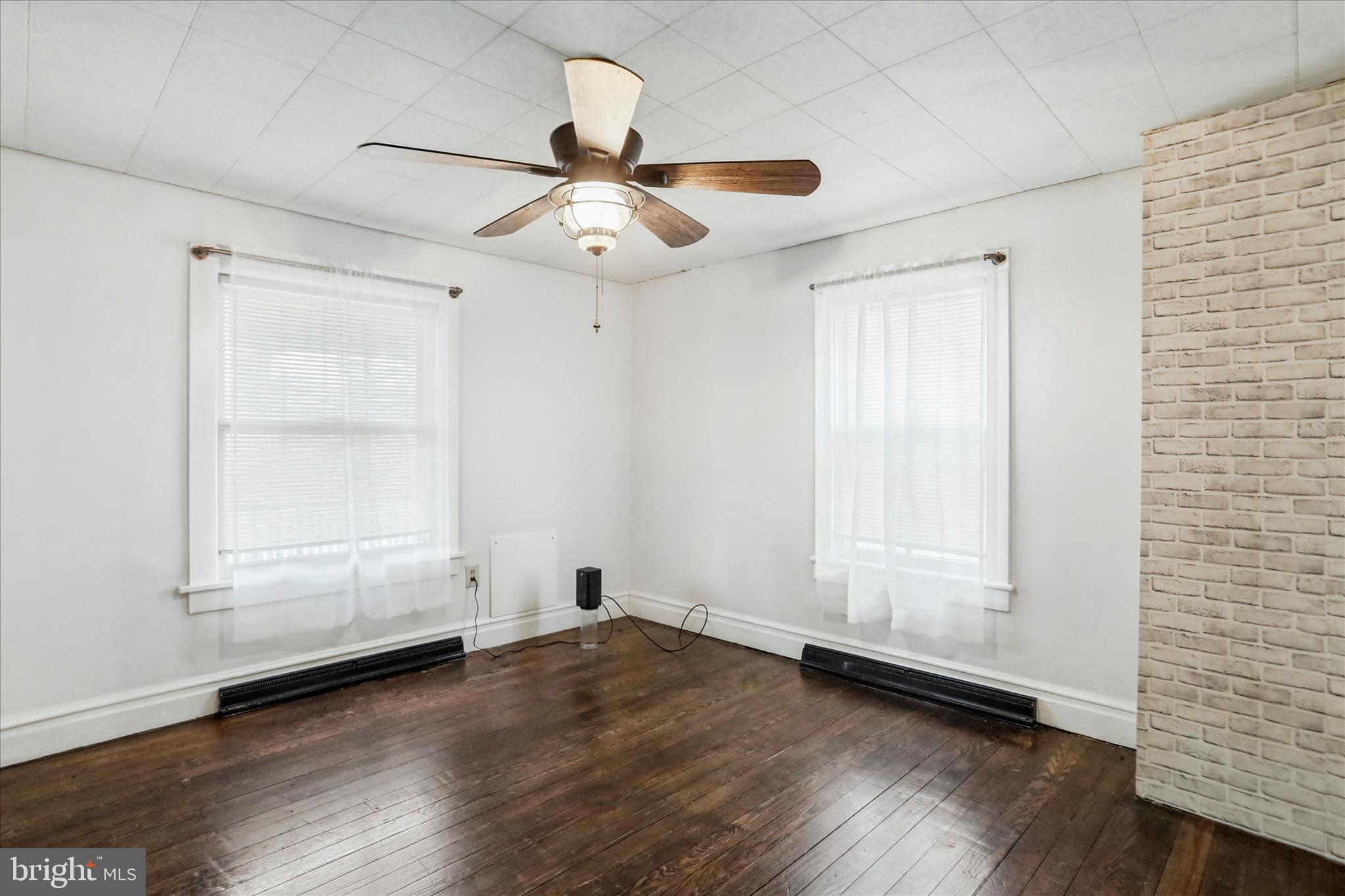 SOUTH END - Residential