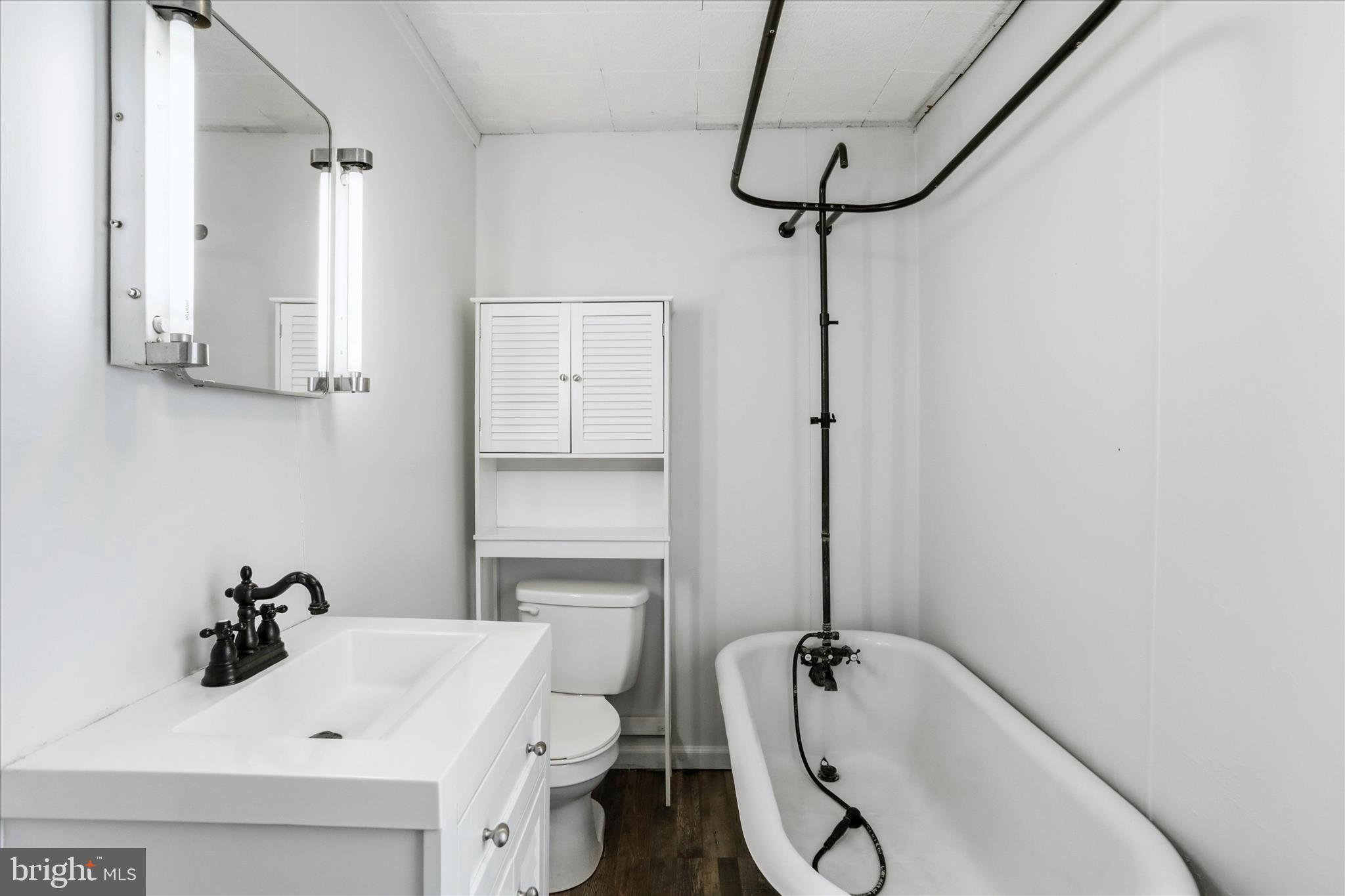 SOUTH END - Residential