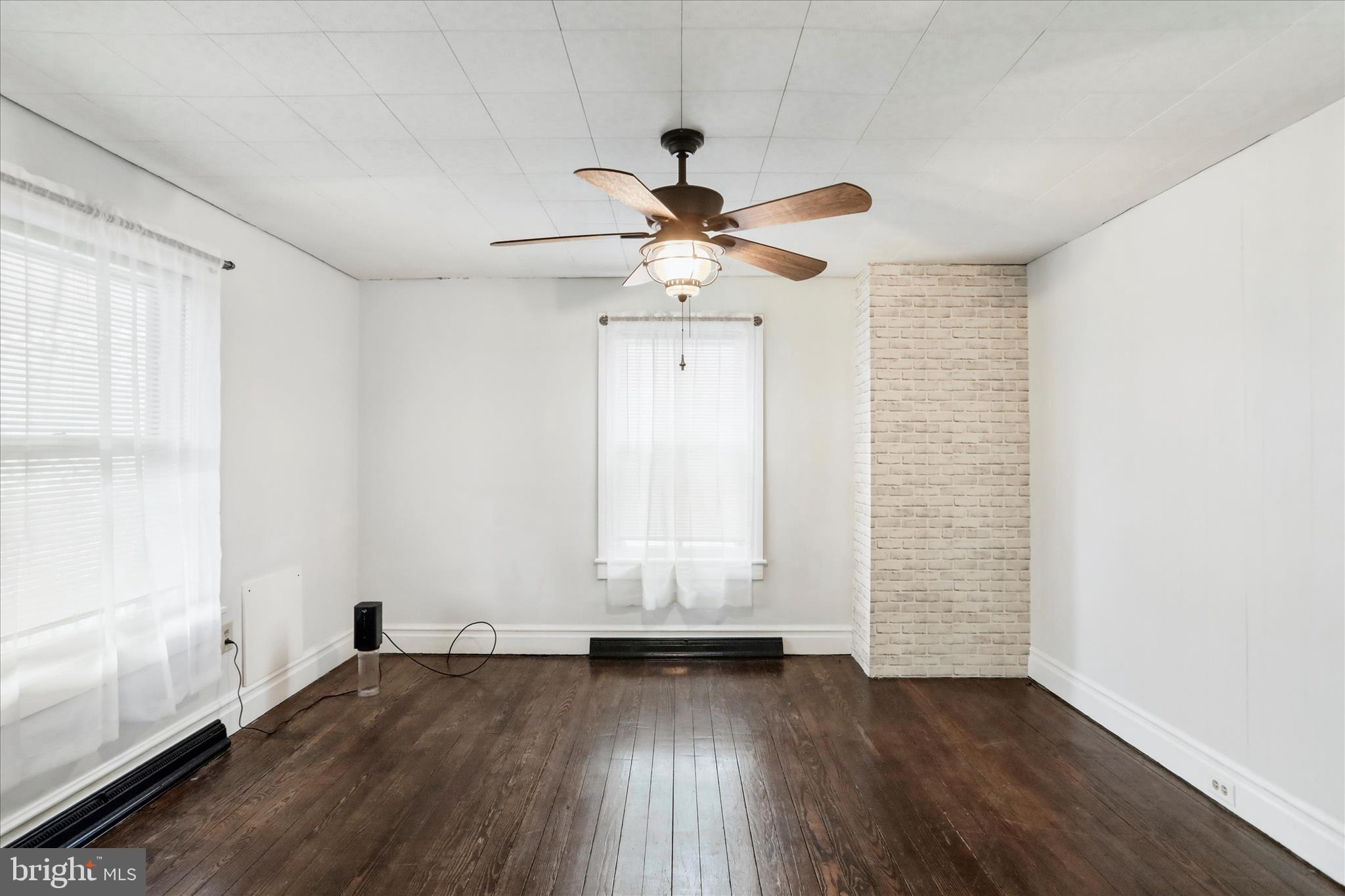 SOUTH END - Residential