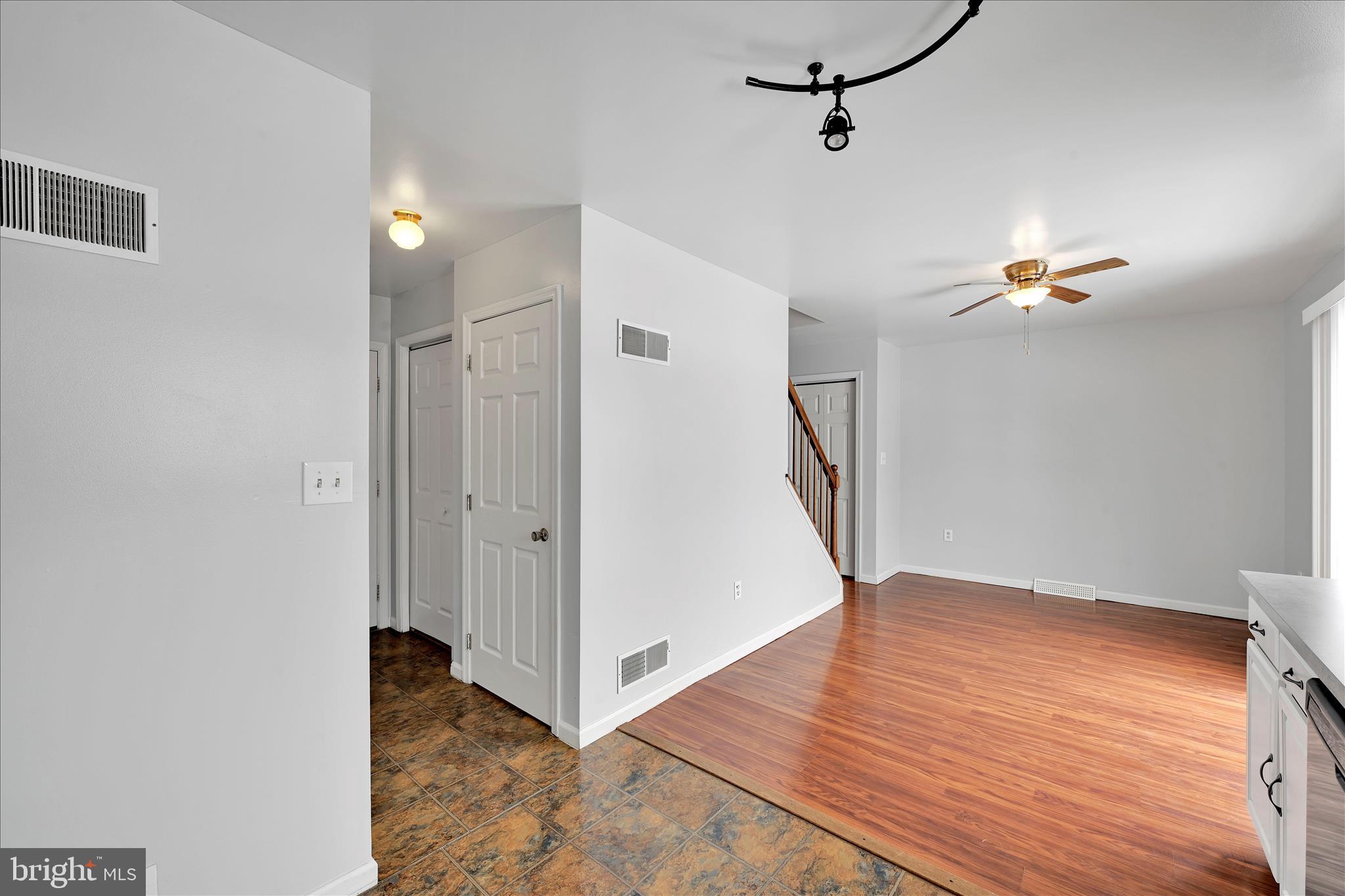 EPHRATA TERRACE - Residential