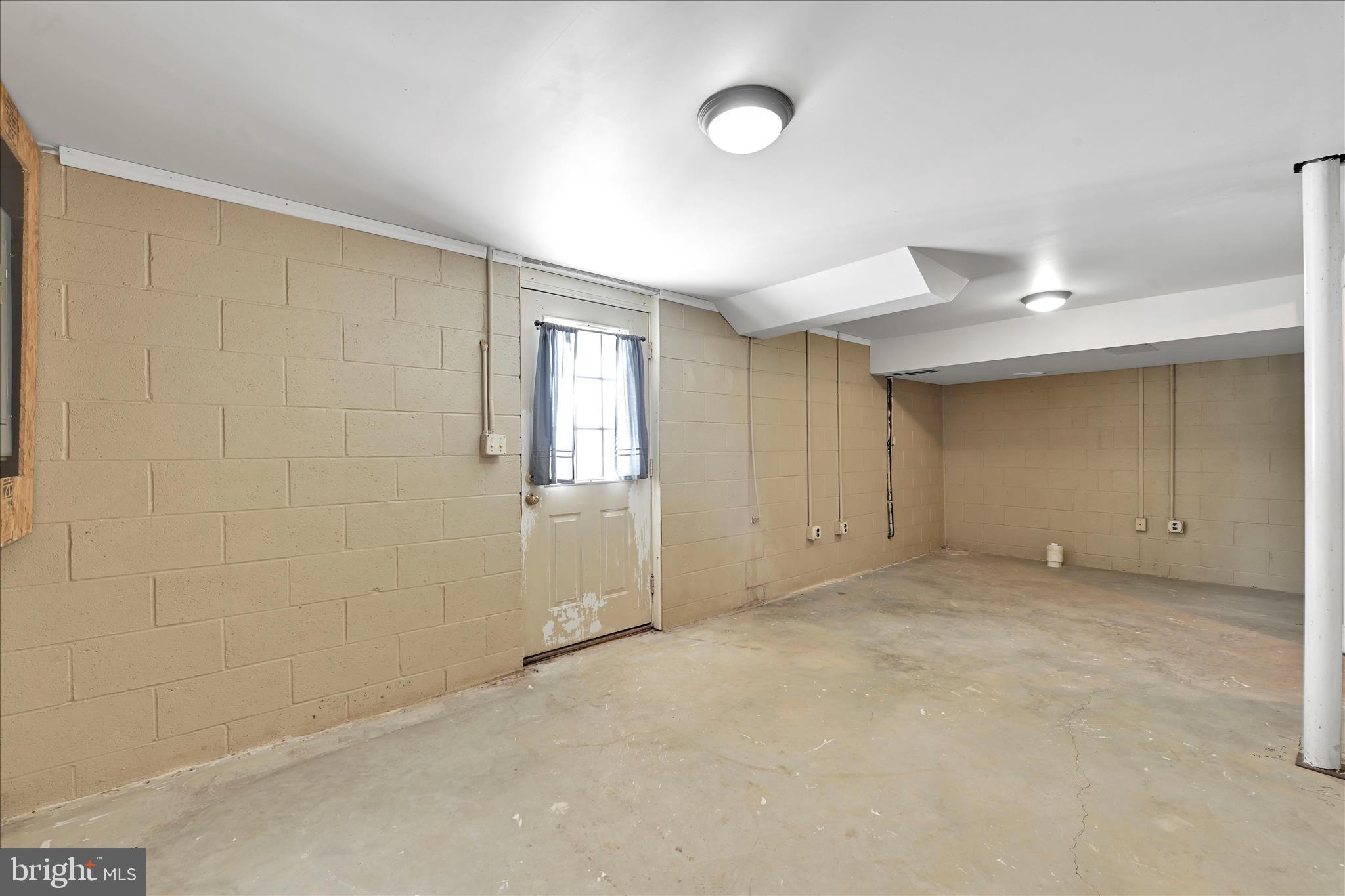 EPHRATA TERRACE - Residential