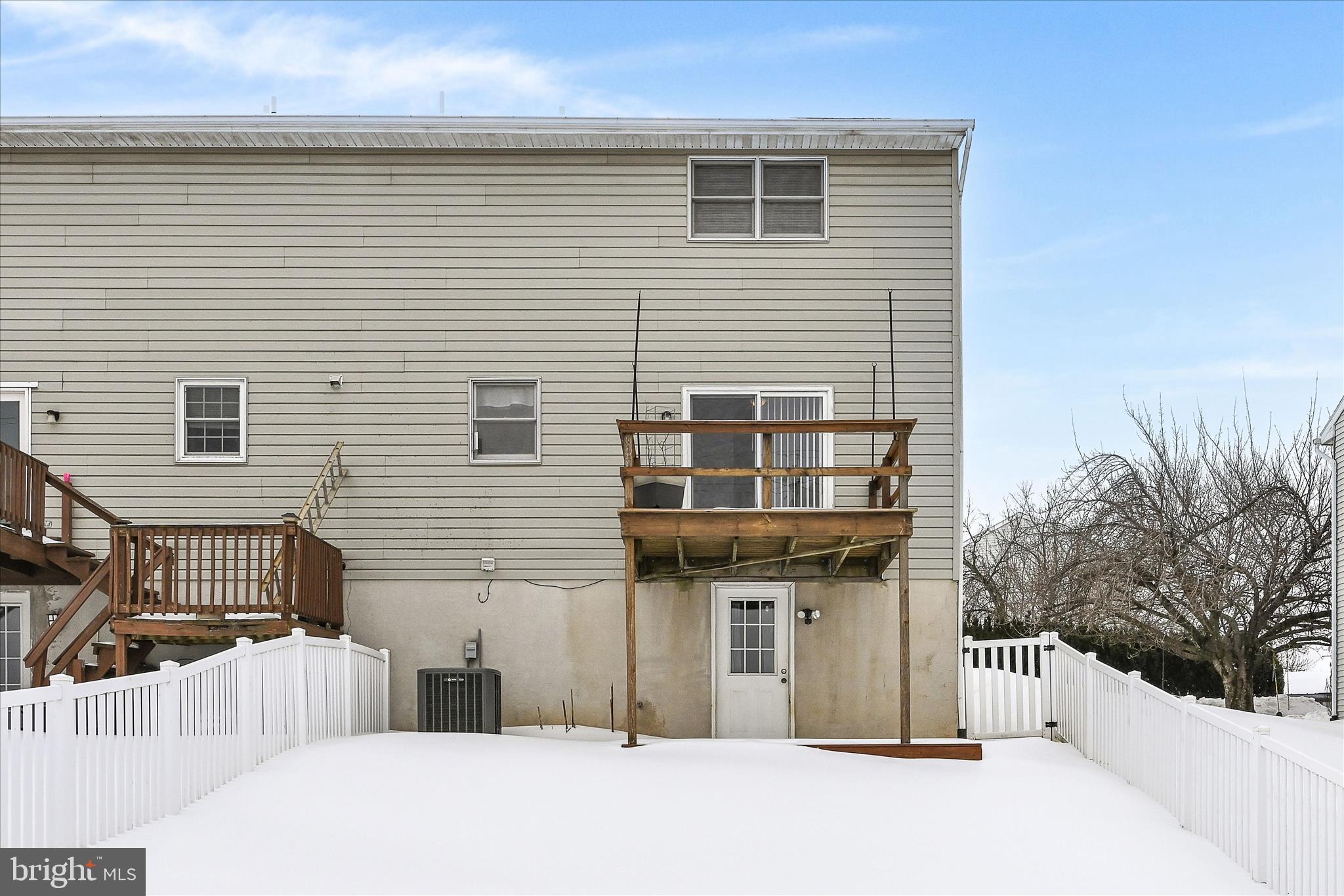 EPHRATA TERRACE - Residential