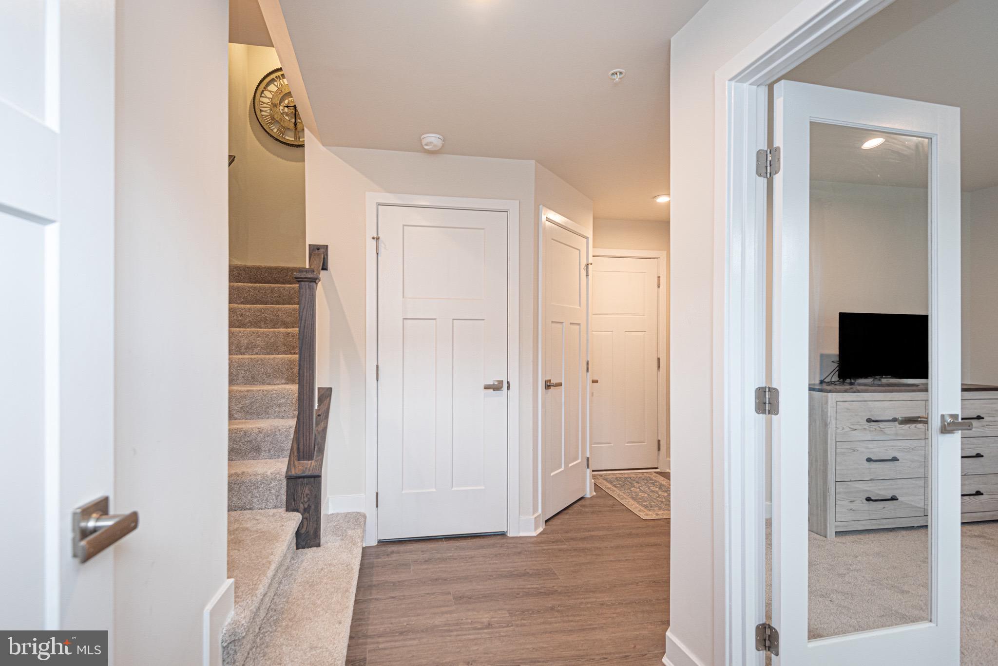 8626 SOUTH PARK DRIVE 6