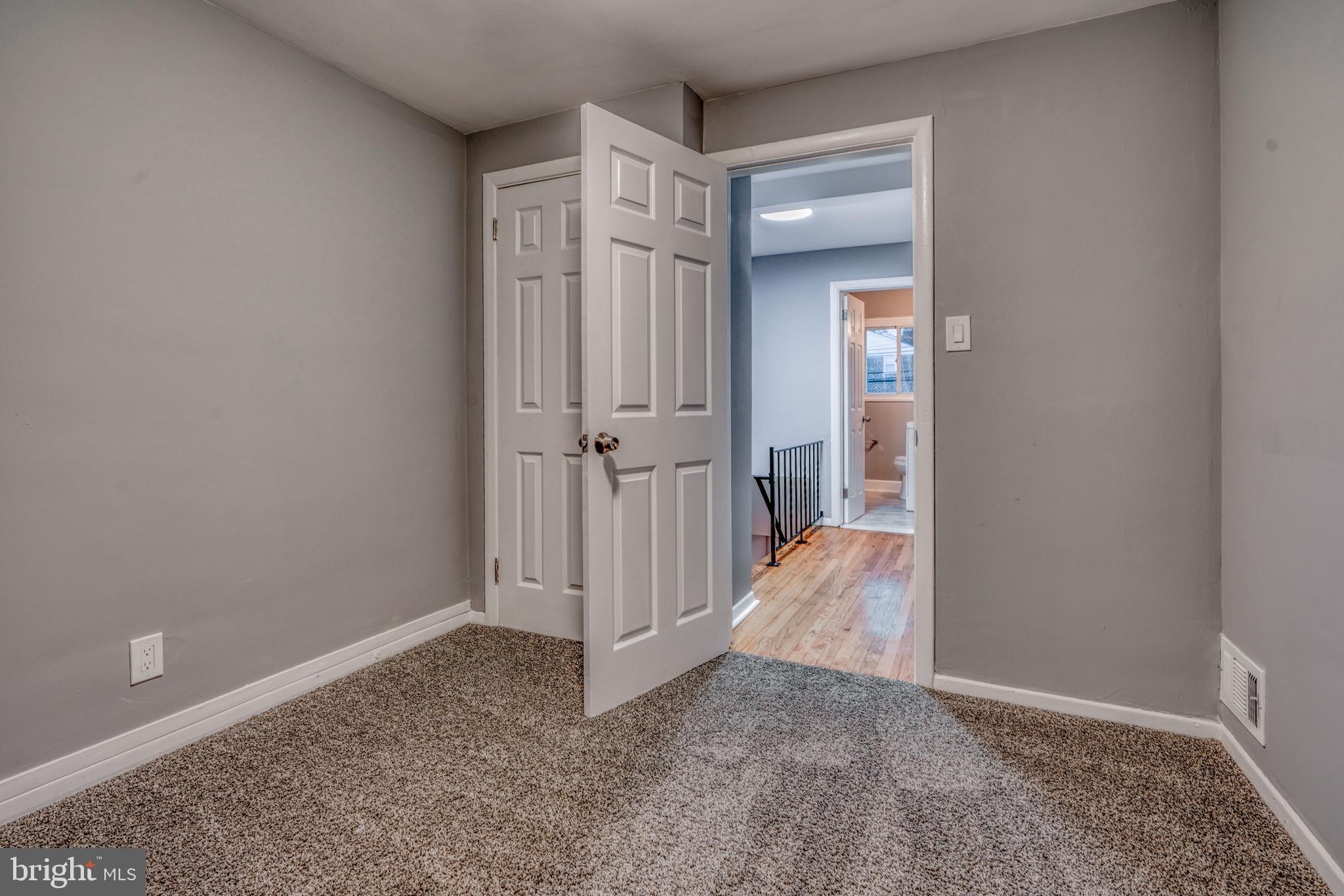 WINSTON GOVANS - Residential