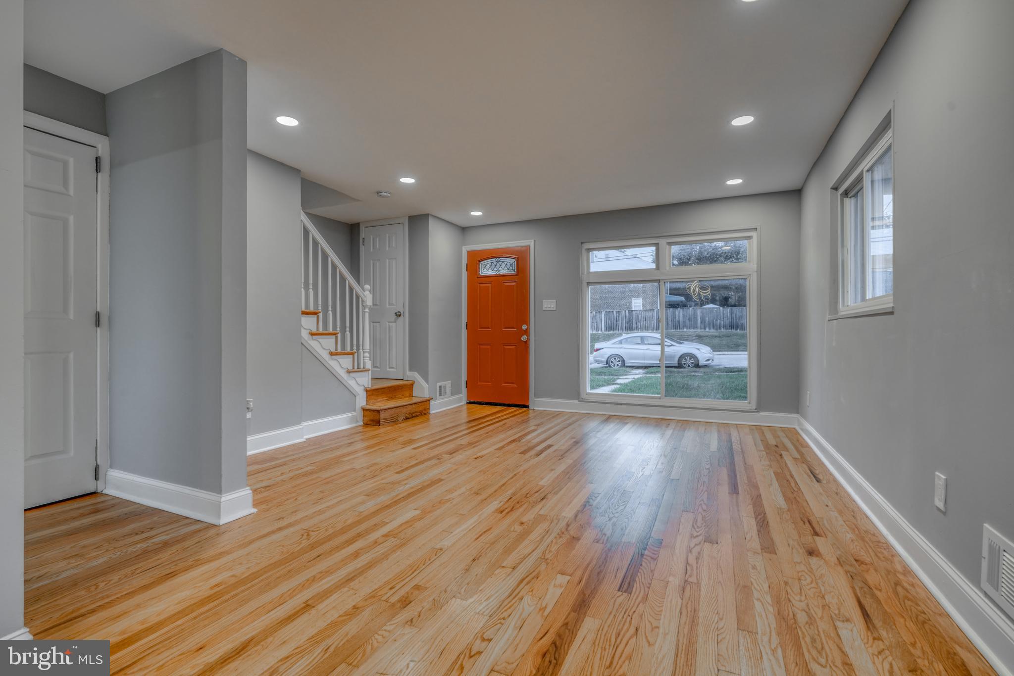 WINSTON GOVANS - Residential