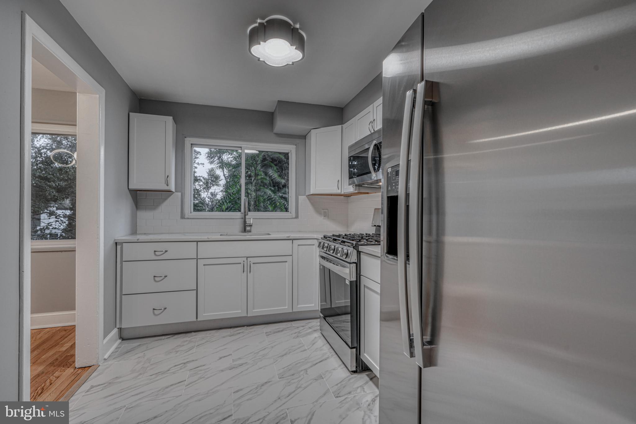 WINSTON GOVANS - Residential