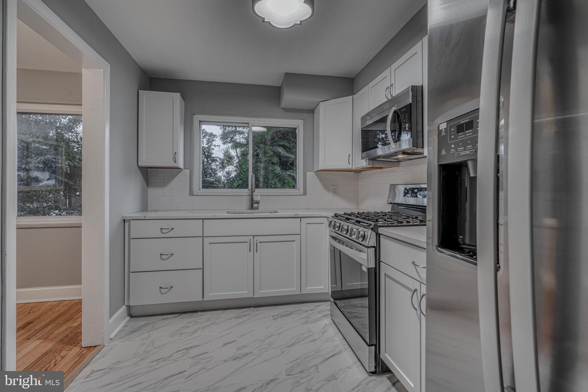 WINSTON GOVANS - Residential