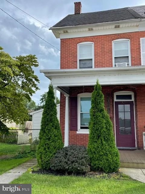 326 E Main Street, Dallastown, PA 17313