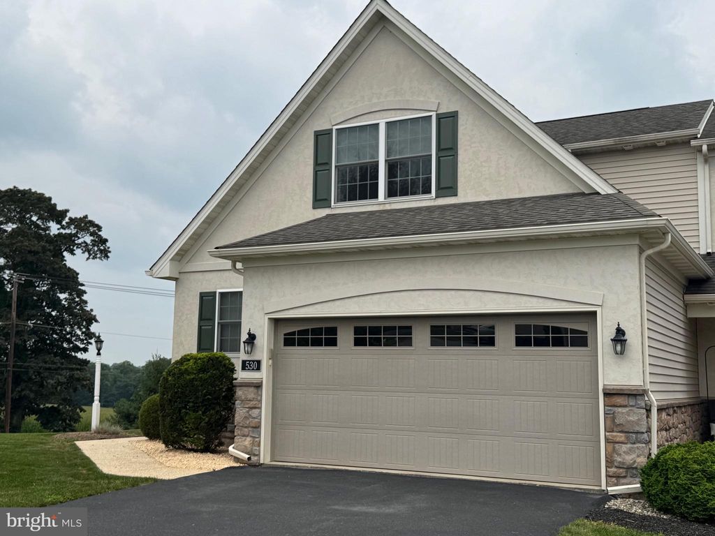 Photo of 530 Whitechapel Road, LANCASTER, PA 17603 (MLS # PALA2074338)