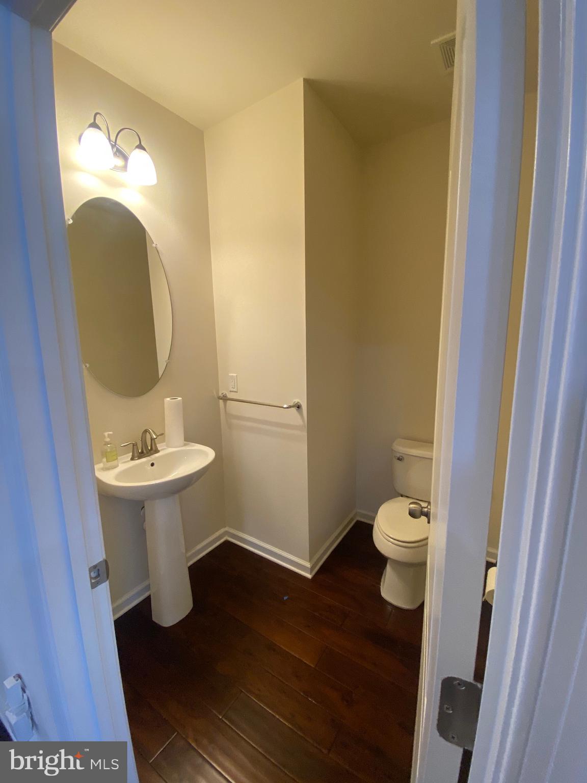 BOYERS RIDGE - Residential Lease