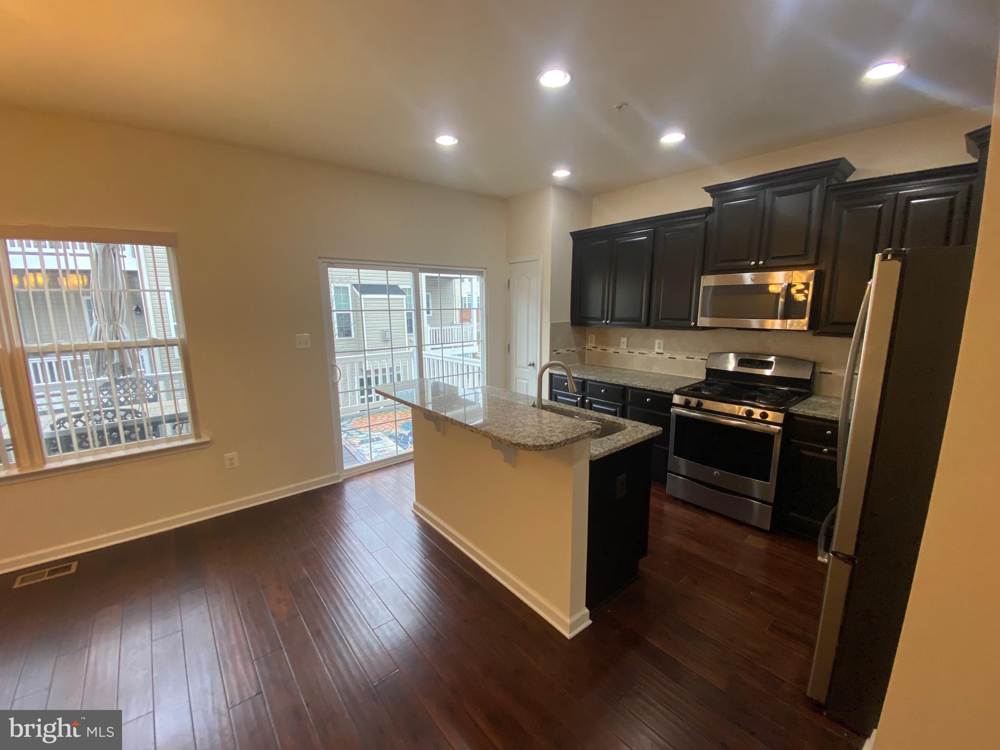 BOYERS RIDGE - Residential Lease