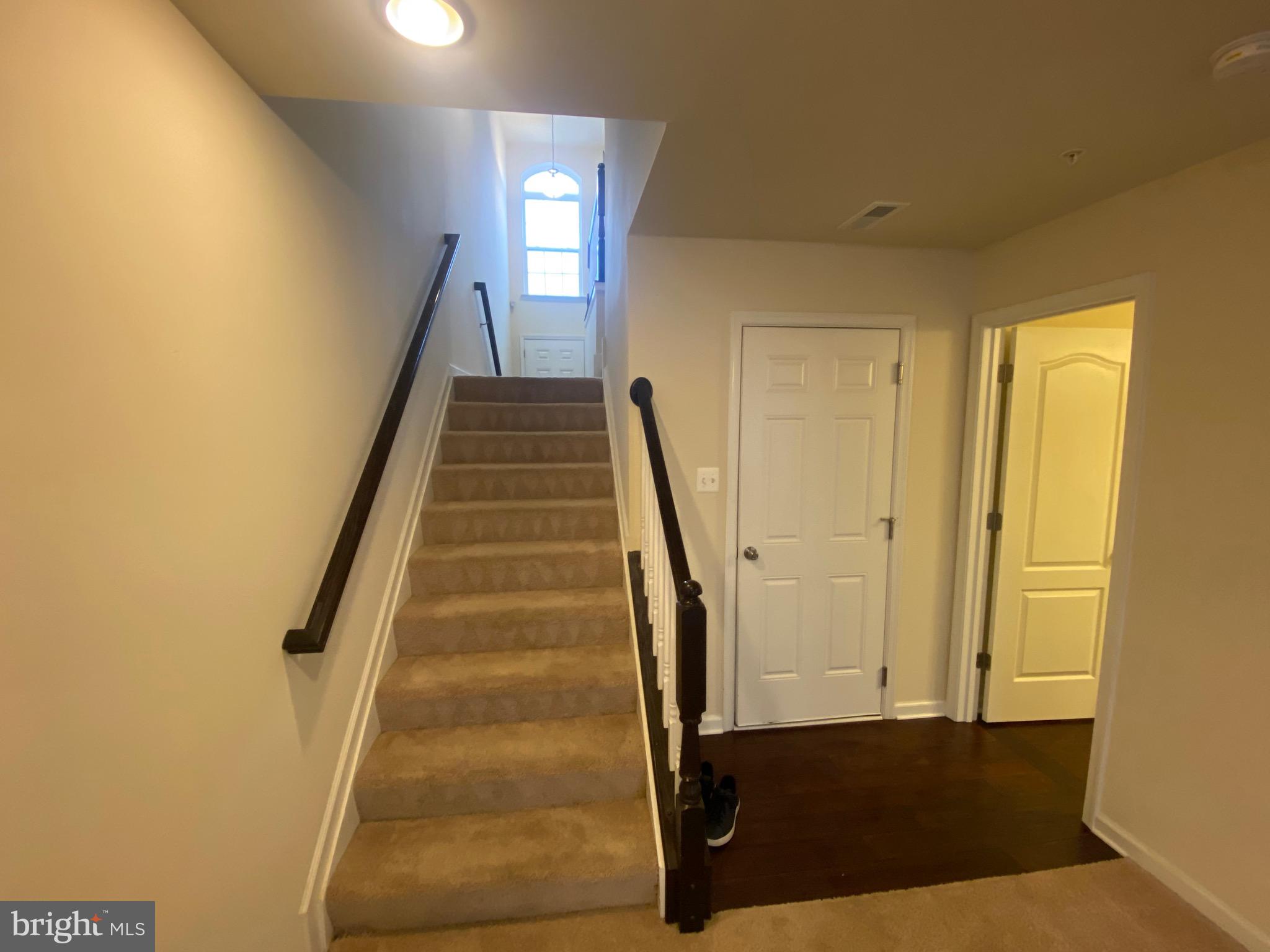 BOYERS RIDGE - Residential Lease