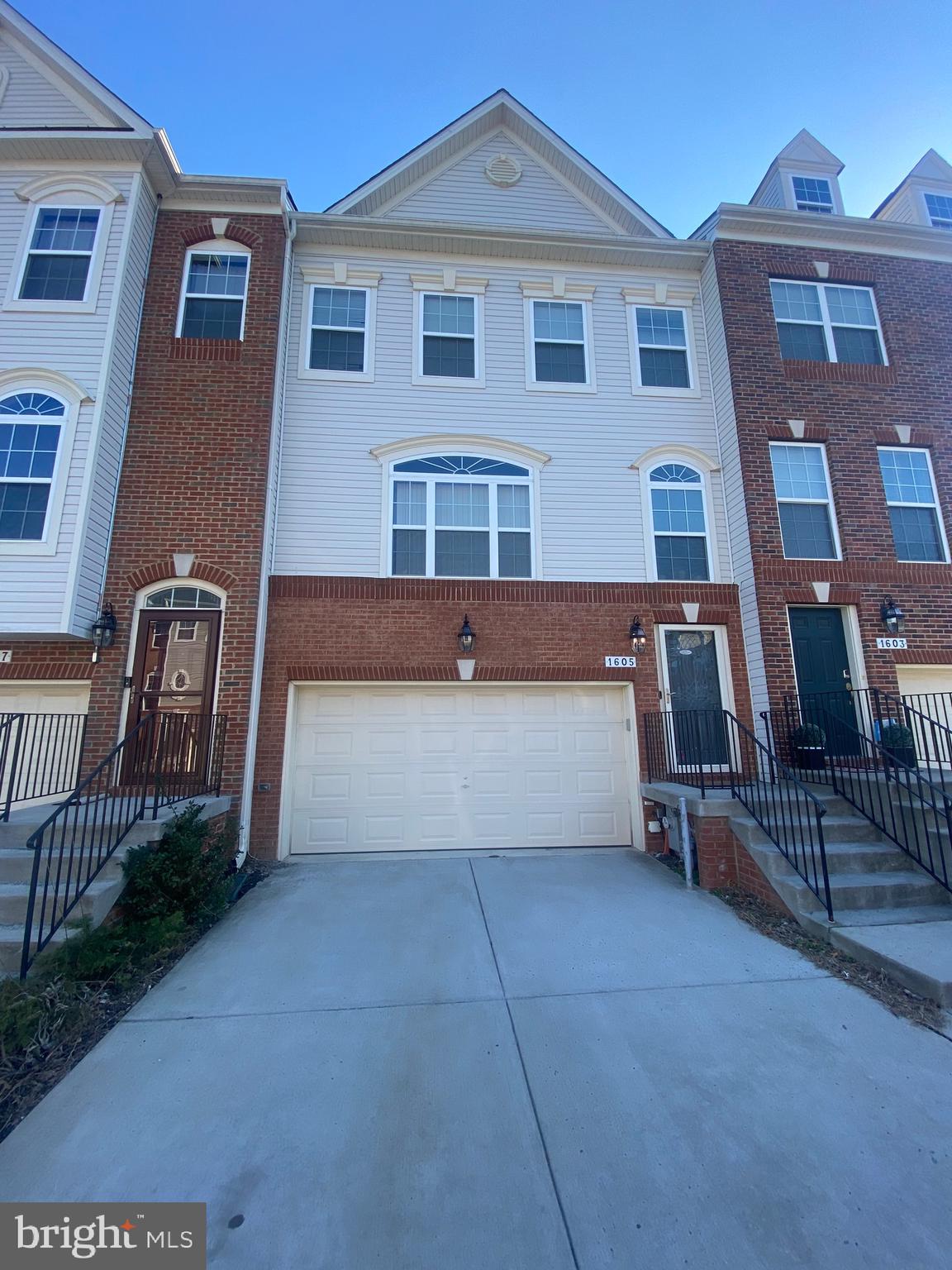 BOYERS RIDGE - Residential Lease