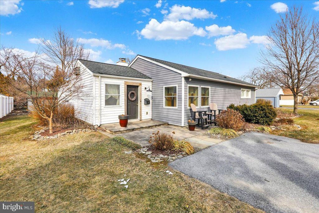 Photo of 125 Stanley Avenue, LANDISVILLE, PA 17538 (MLS # PALA2063100)