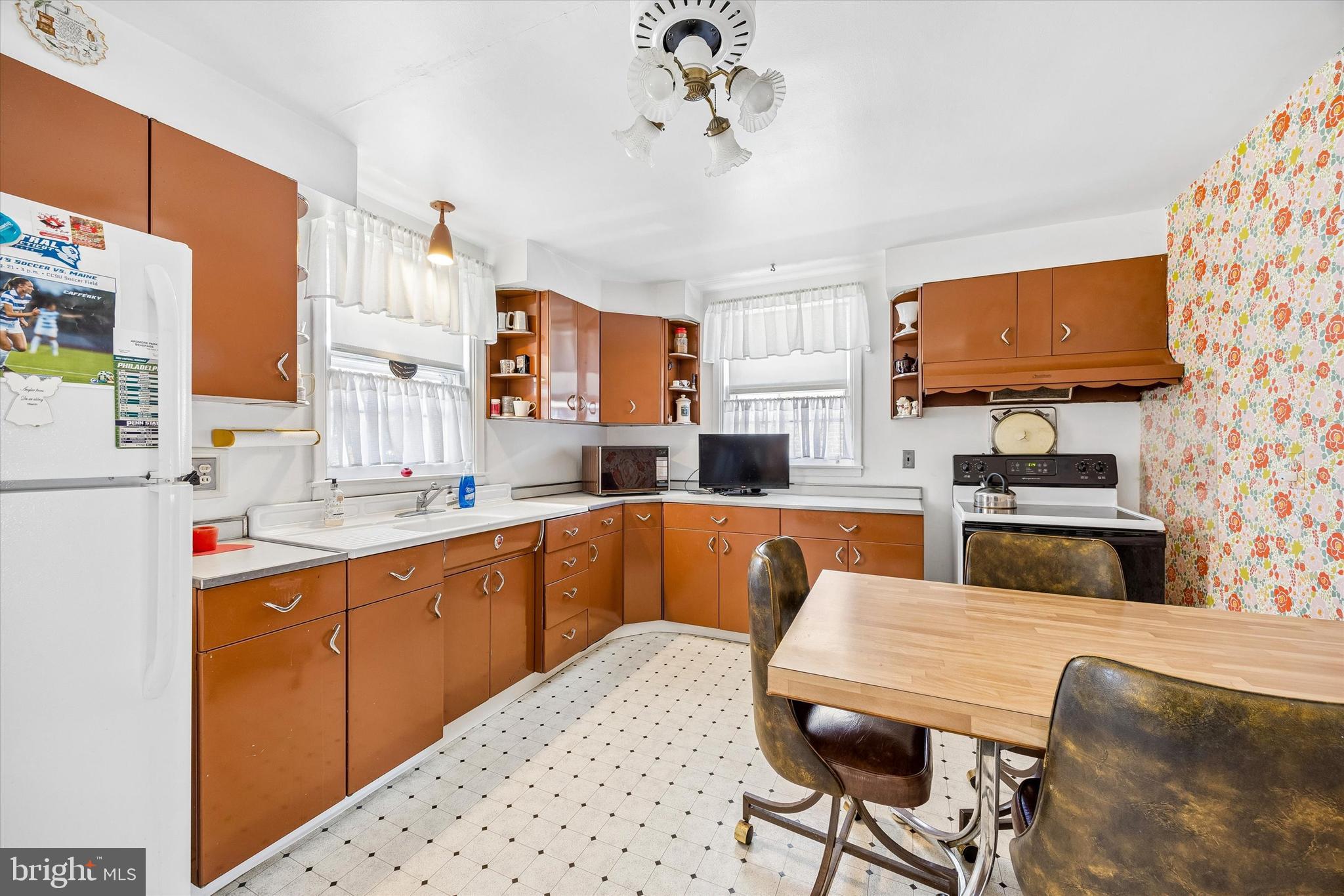 MERWOOD PARK - Residential