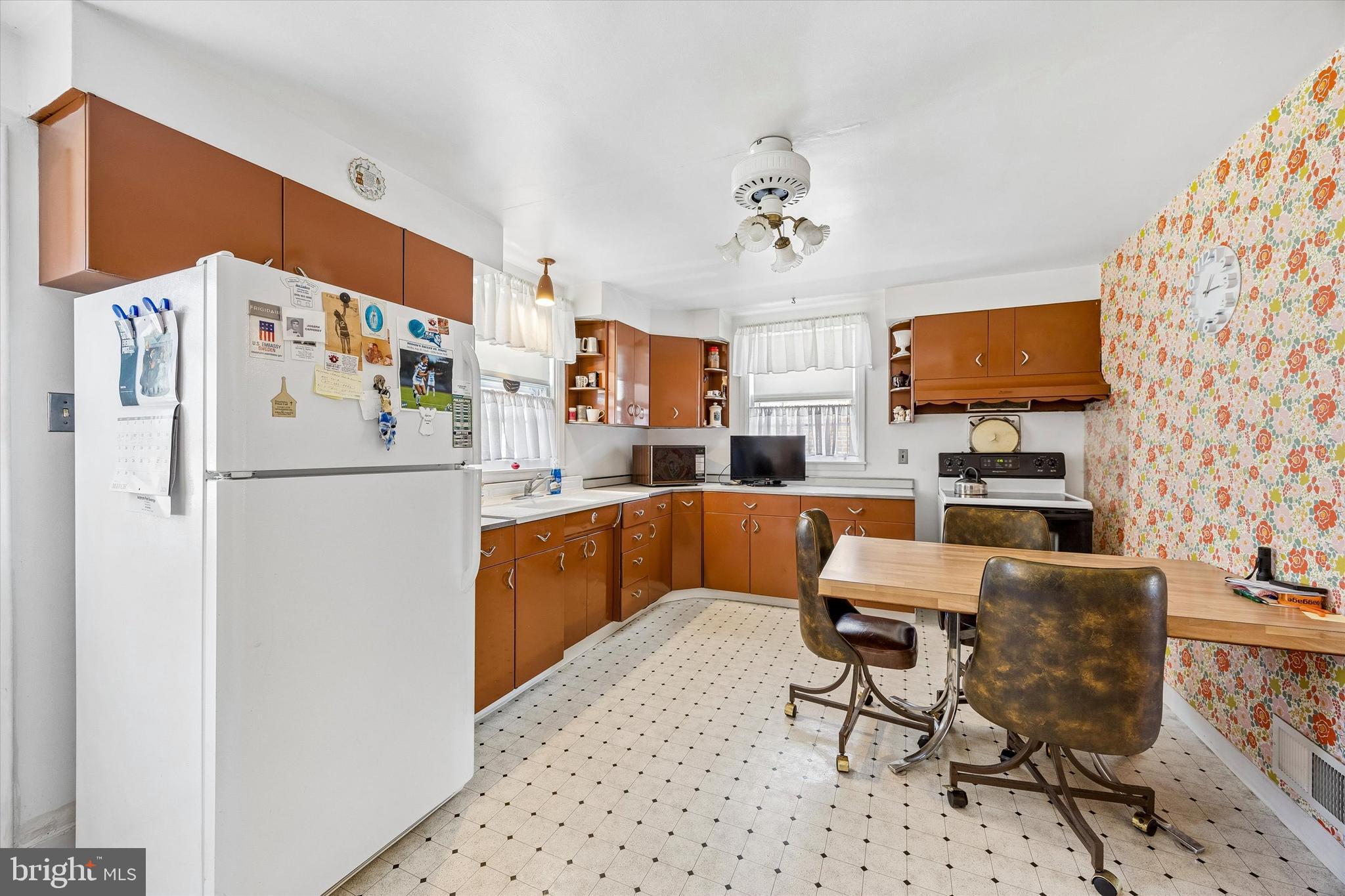 MERWOOD PARK - Residential