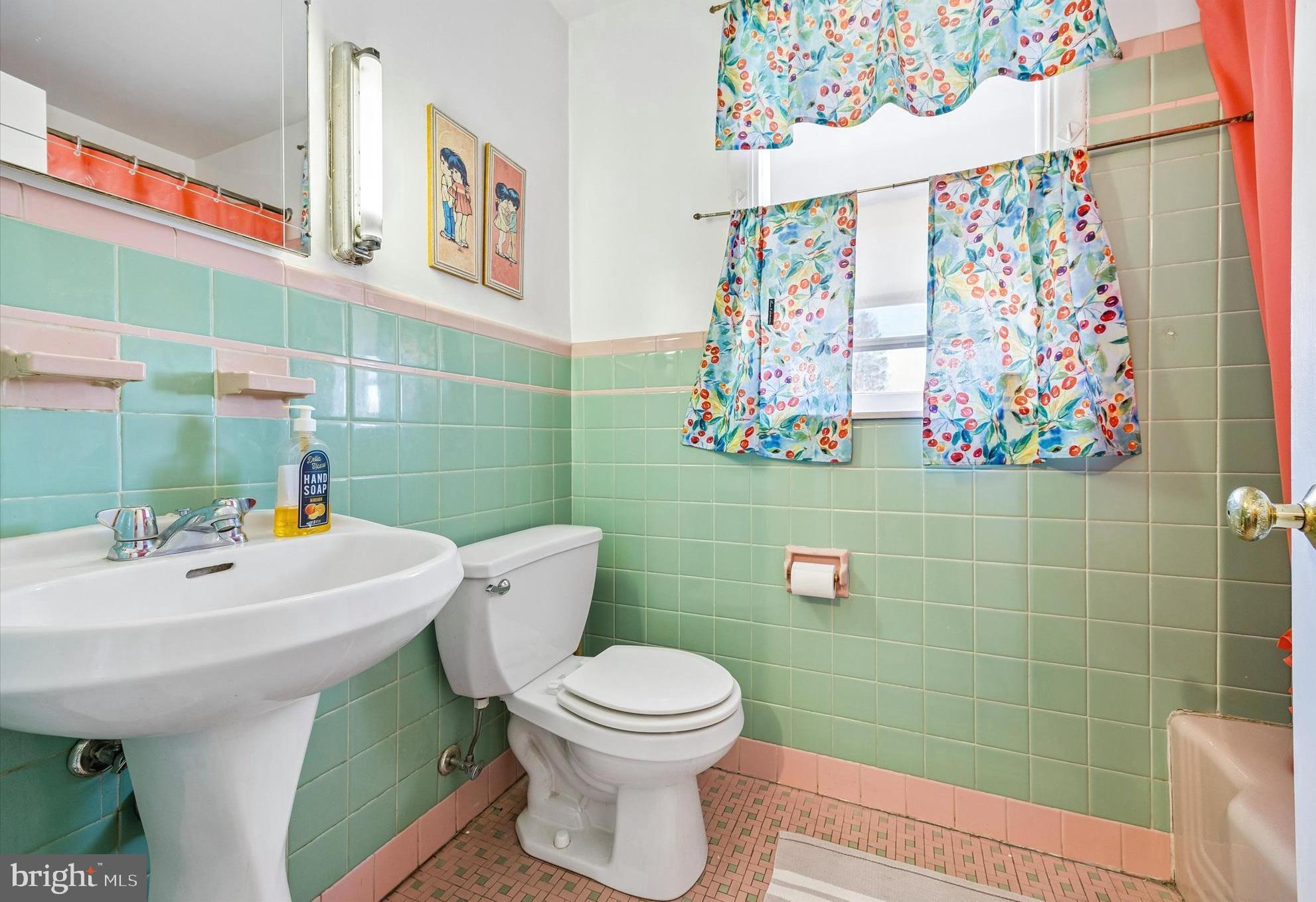 MERWOOD PARK - Residential