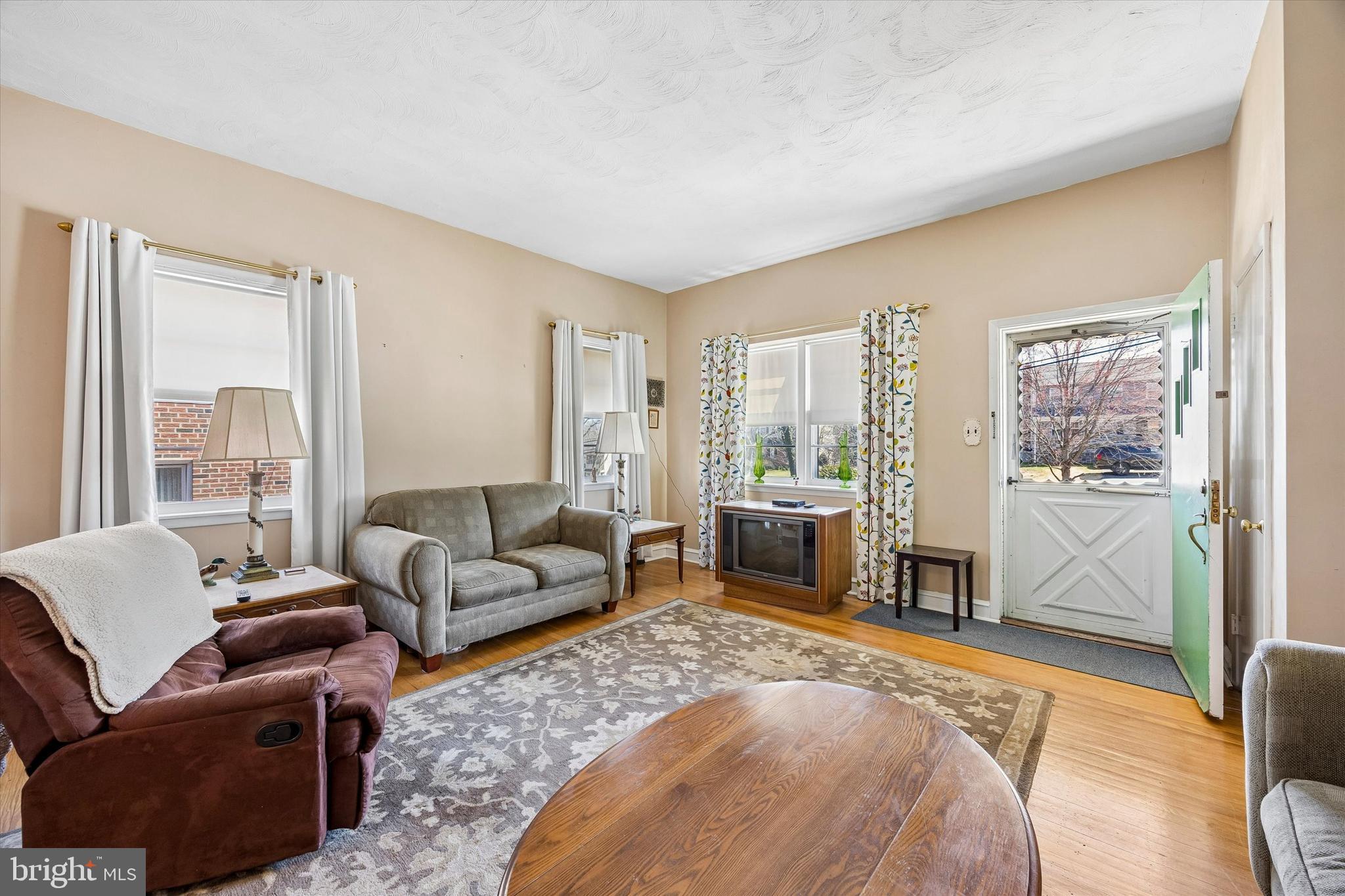 MERWOOD PARK - Residential