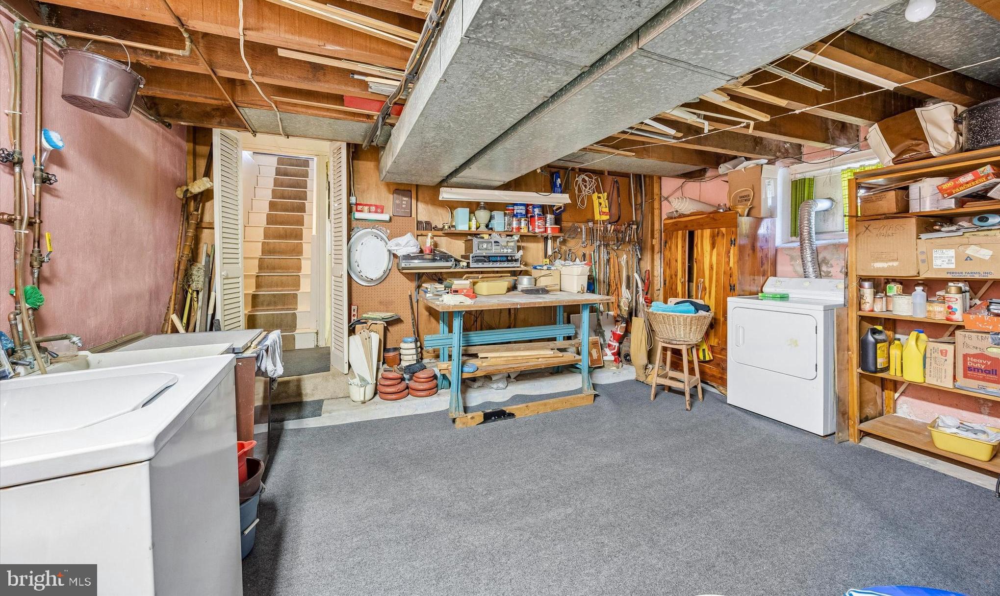 MERWOOD PARK - Residential