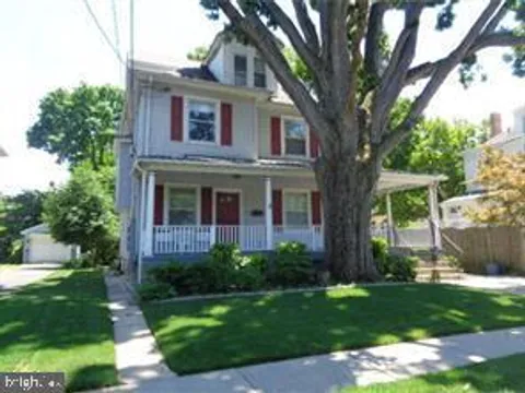 MLS: NJCD2088432