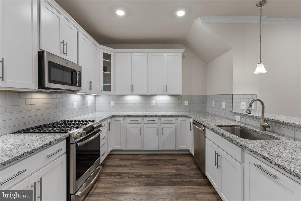 KINCORA - Residential