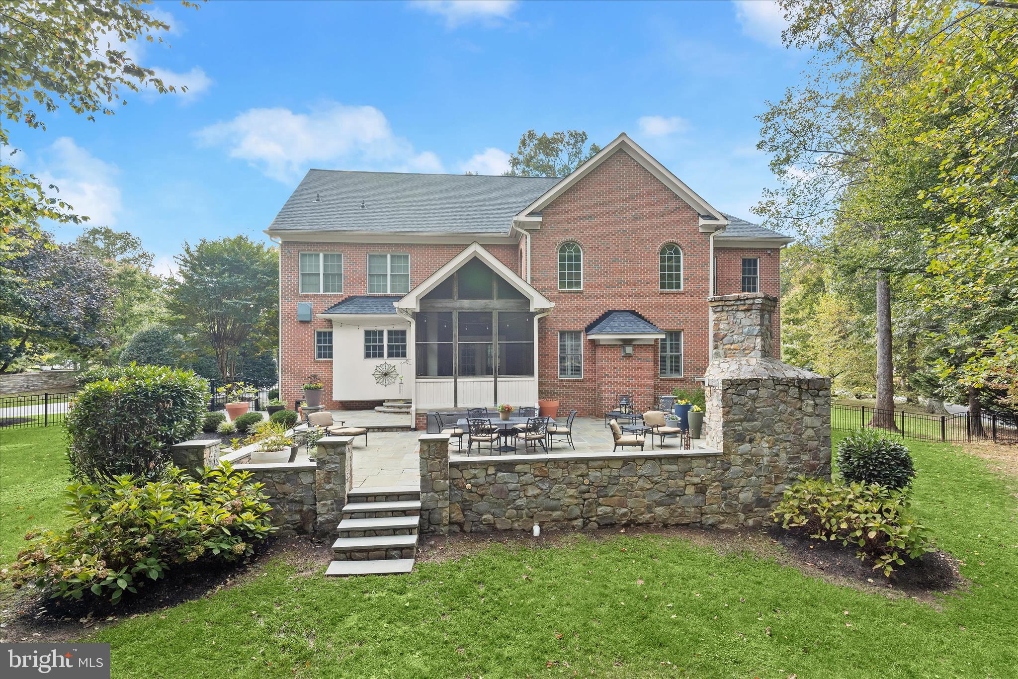 PINDELL WOODS - Residential