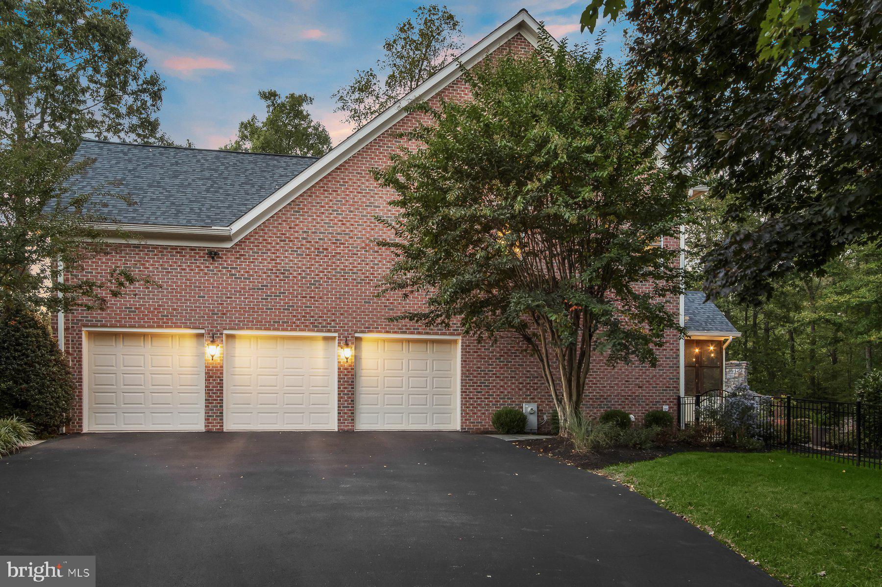 PINDELL WOODS - Residential