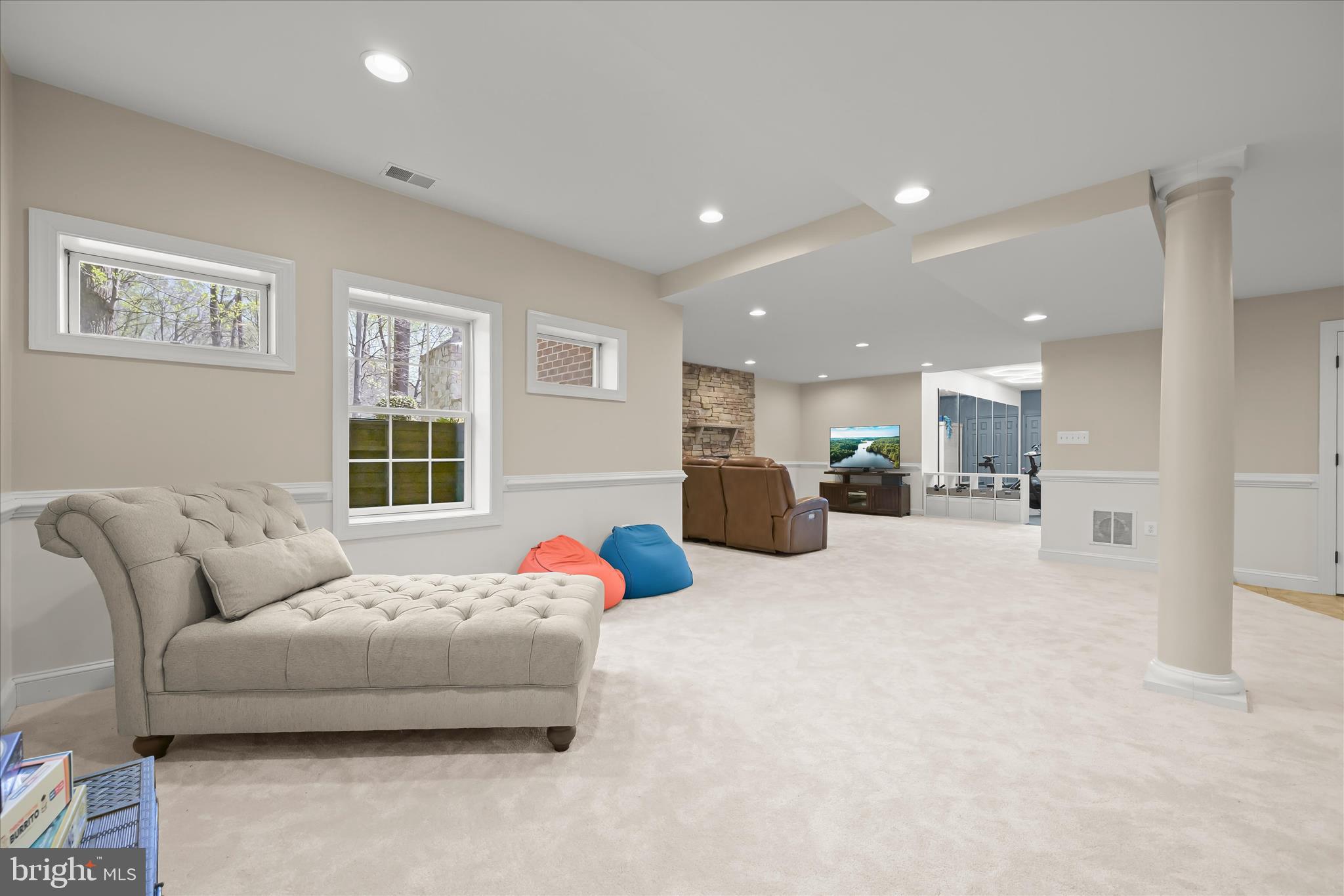 PINDELL WOODS - Residential