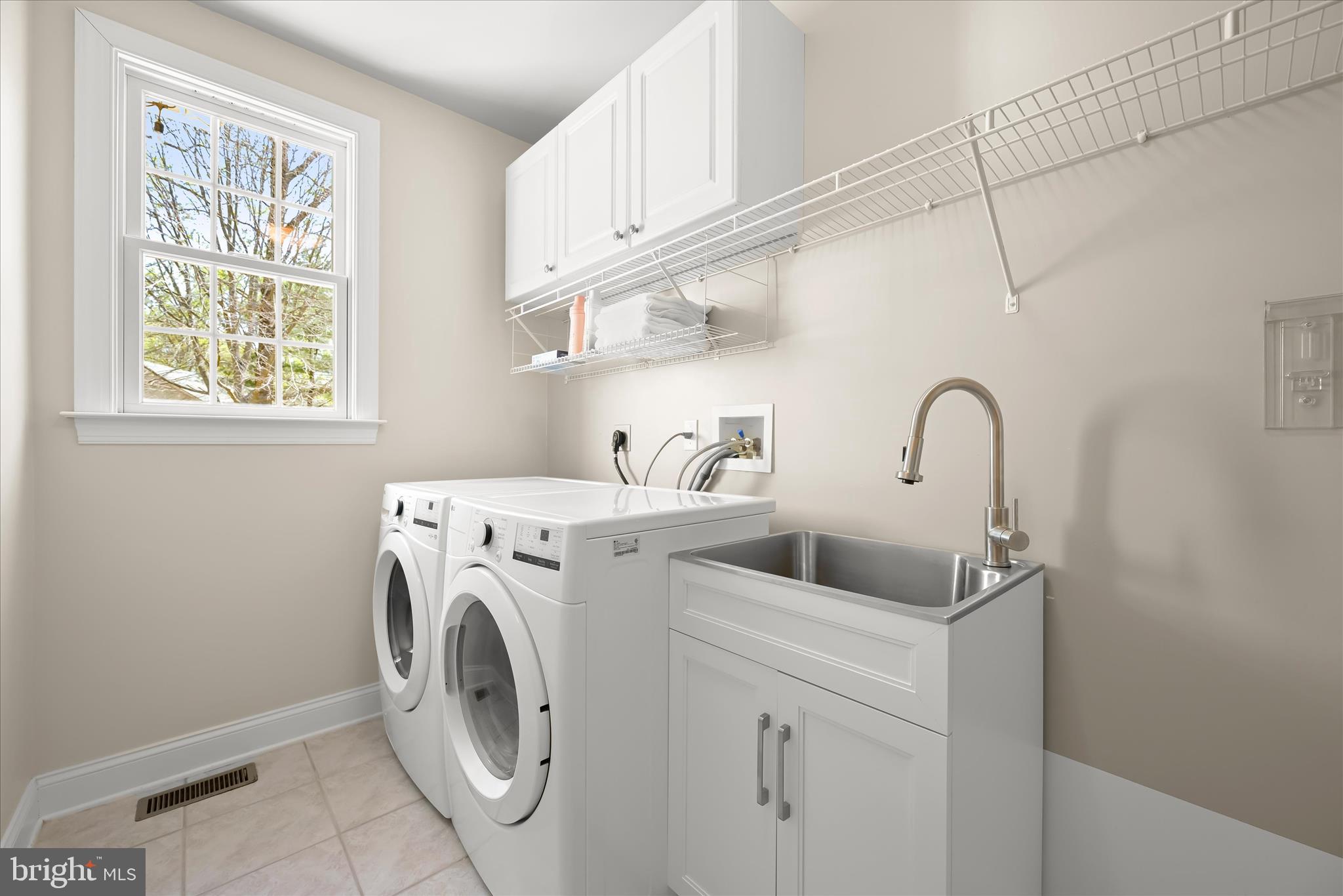 PINDELL WOODS - Residential