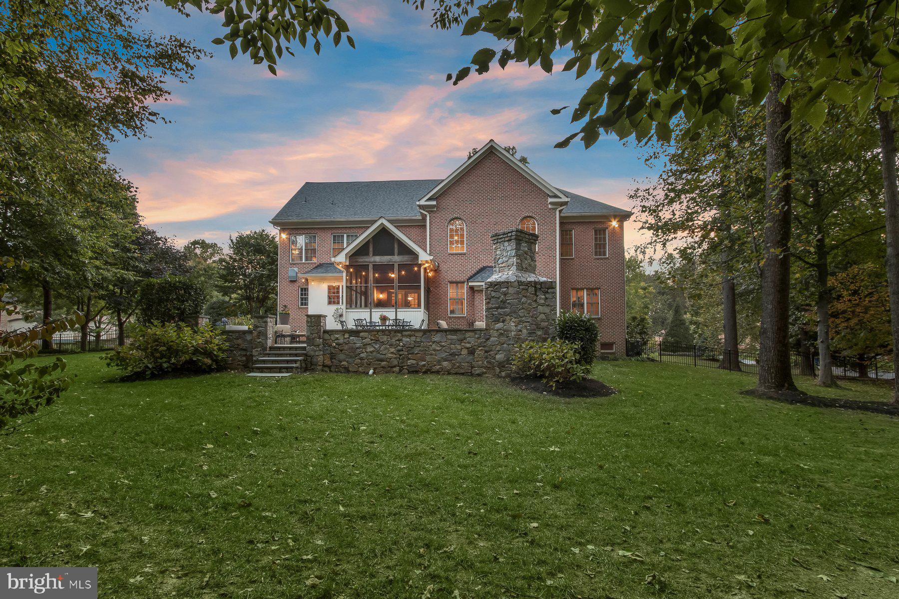 PINDELL WOODS - Residential