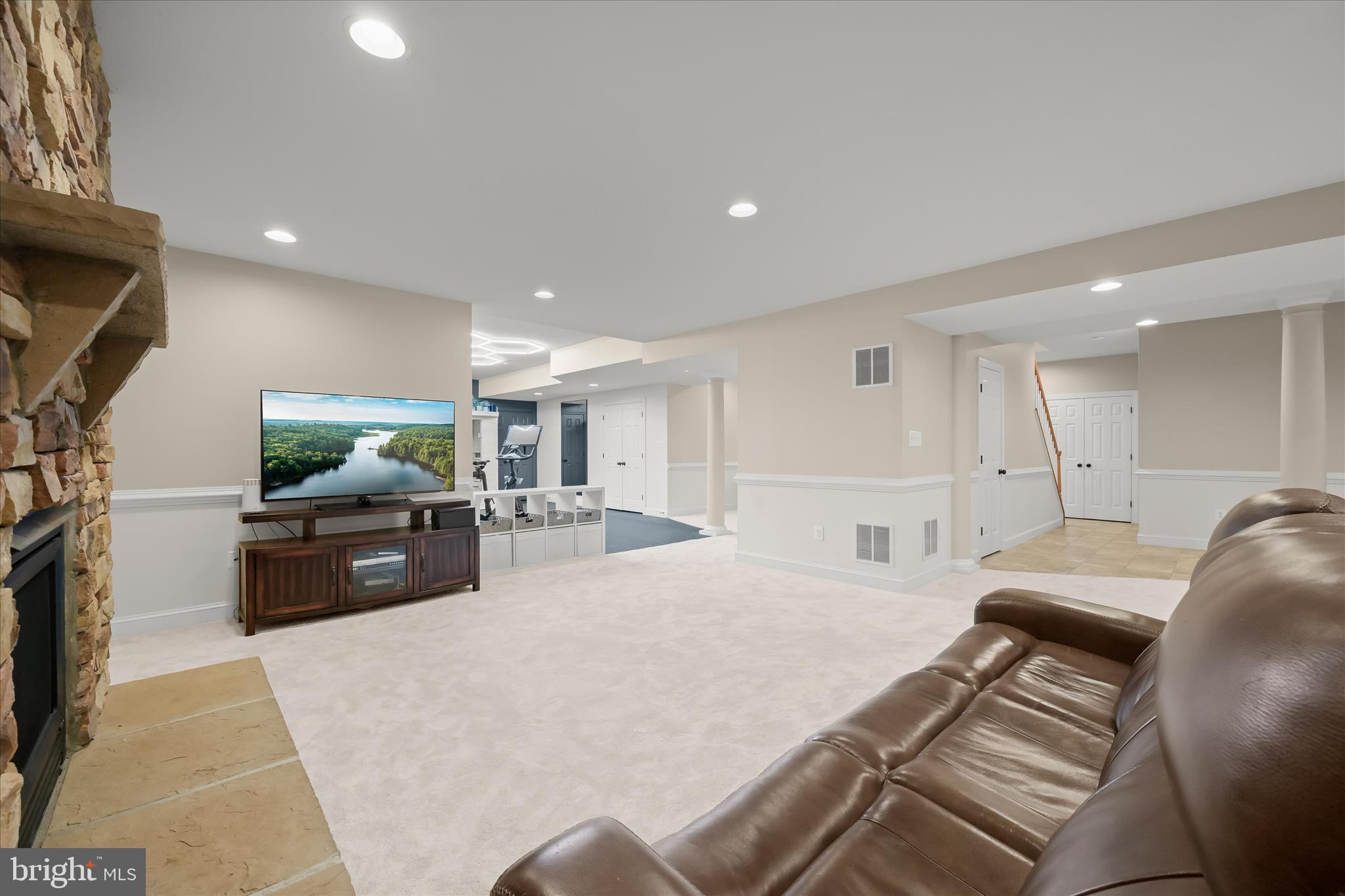 PINDELL WOODS - Residential