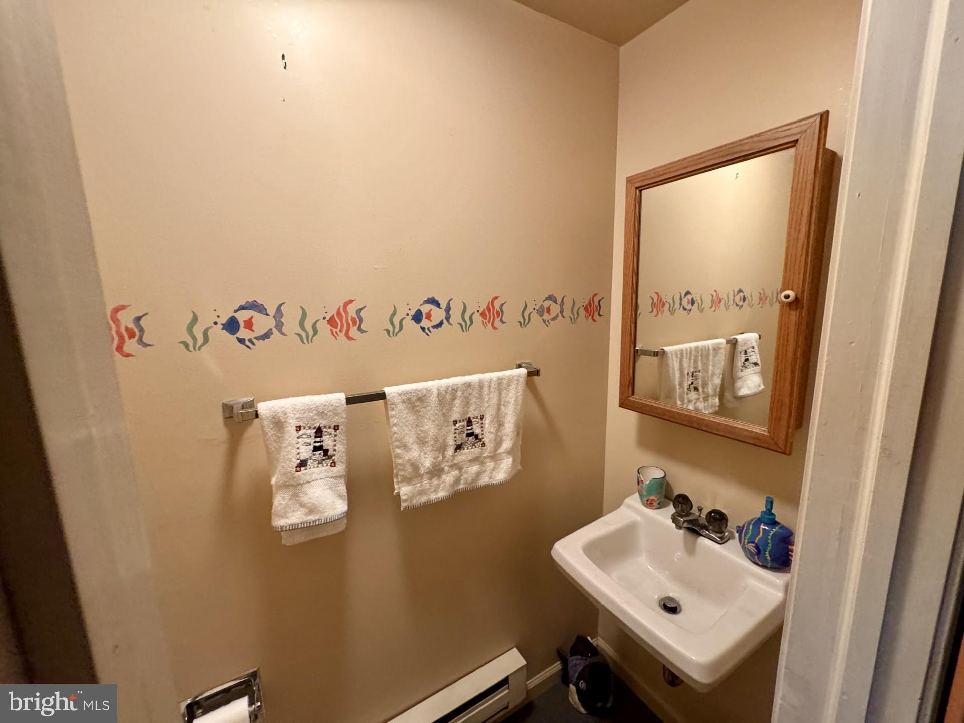 YORKTOWNE - Residential